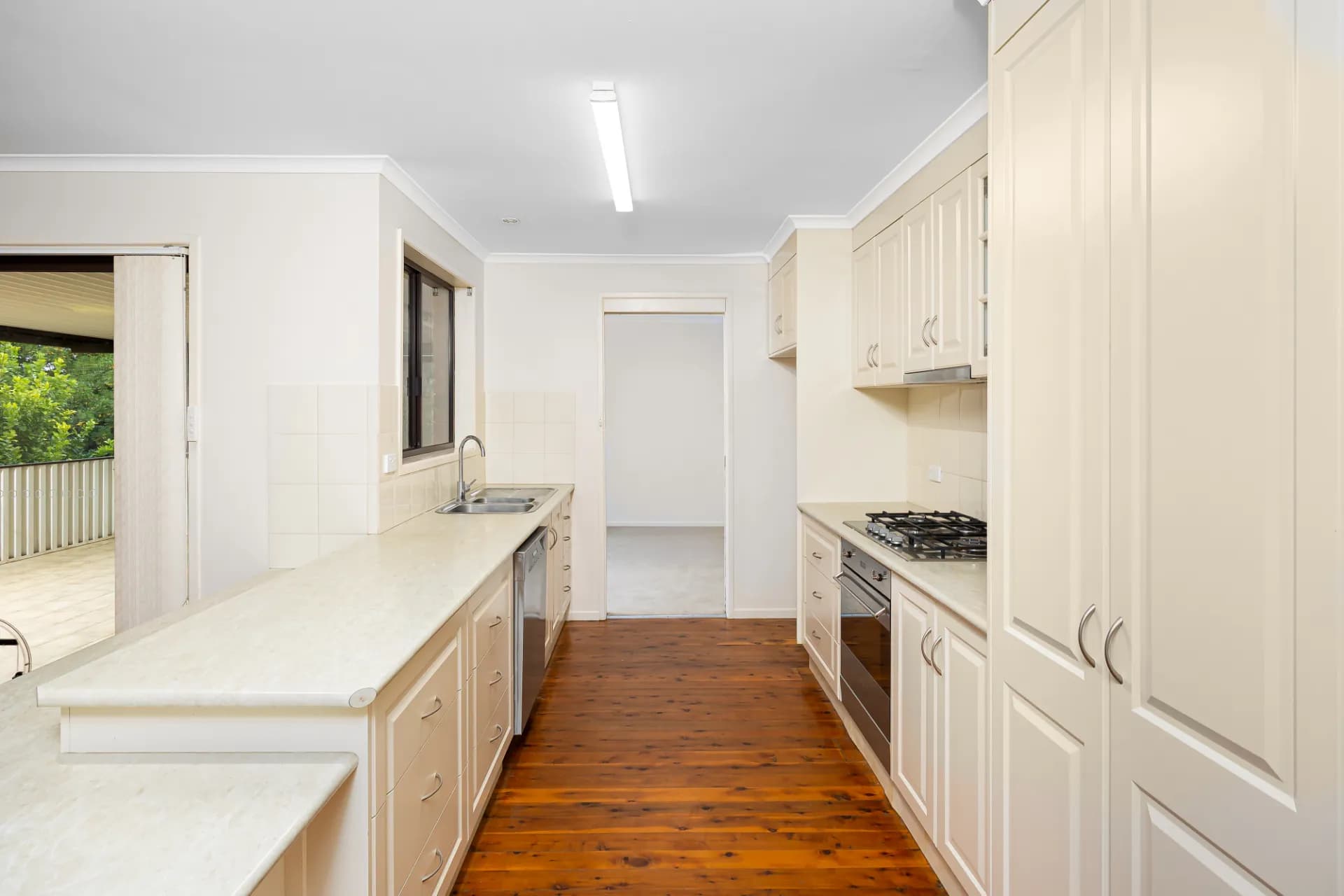 3 Allambie  Way, Mount Austin., Mount Austin - Thumbnail 7