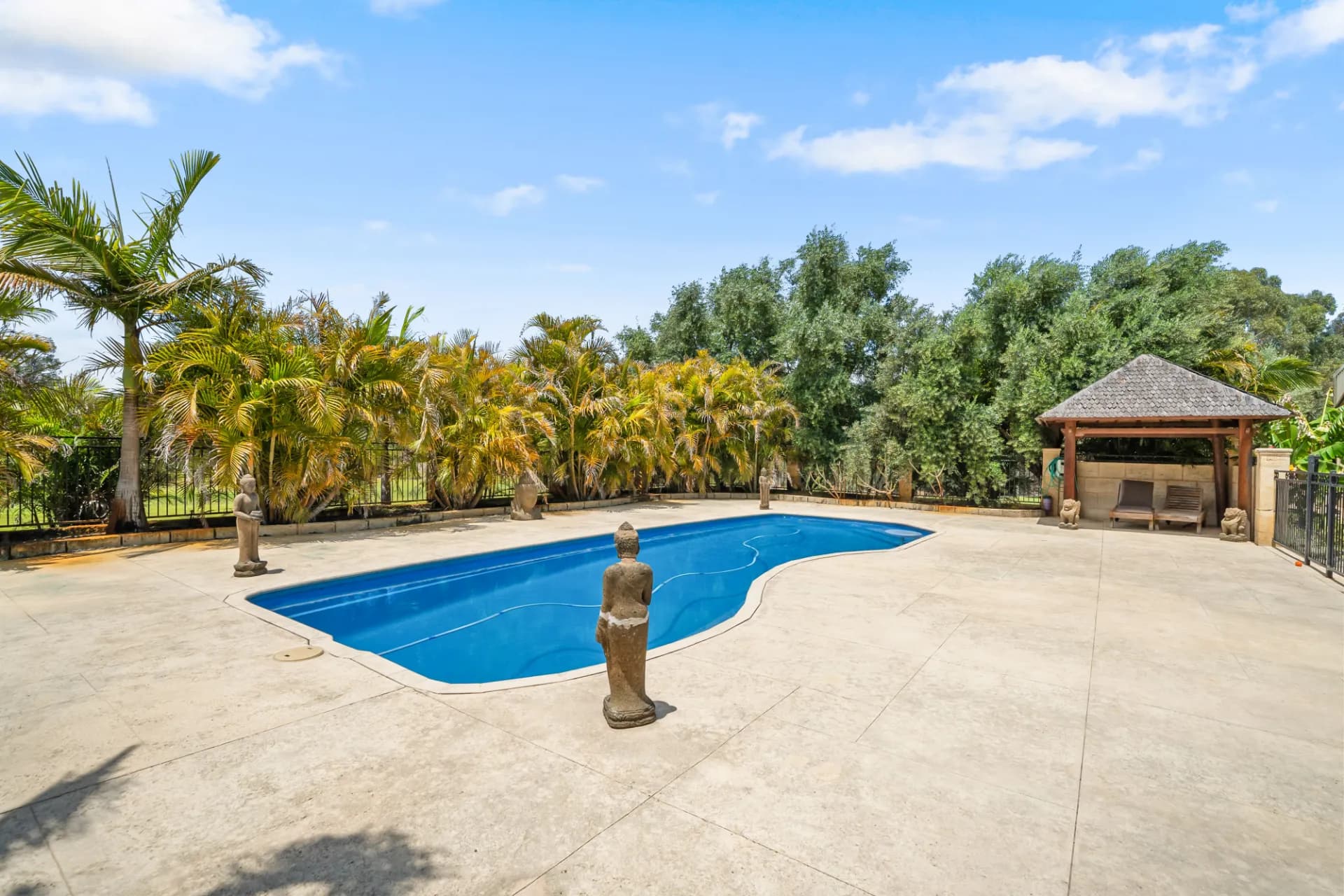 13 Tuart Close, Stake Hill., Stake Hill - Thumbnail 4