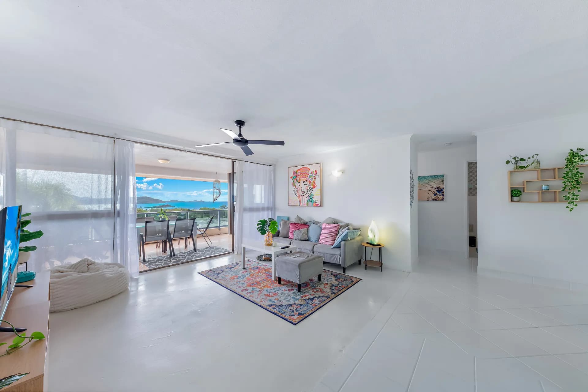 122/4 Eshelby Drive, Cannonvale - Image 1