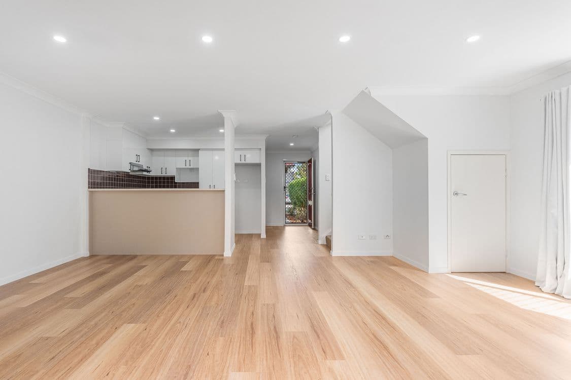 19/83 Dibar Street, WYNNUM, QLD 4178, Wynnum - Thumbnail 4