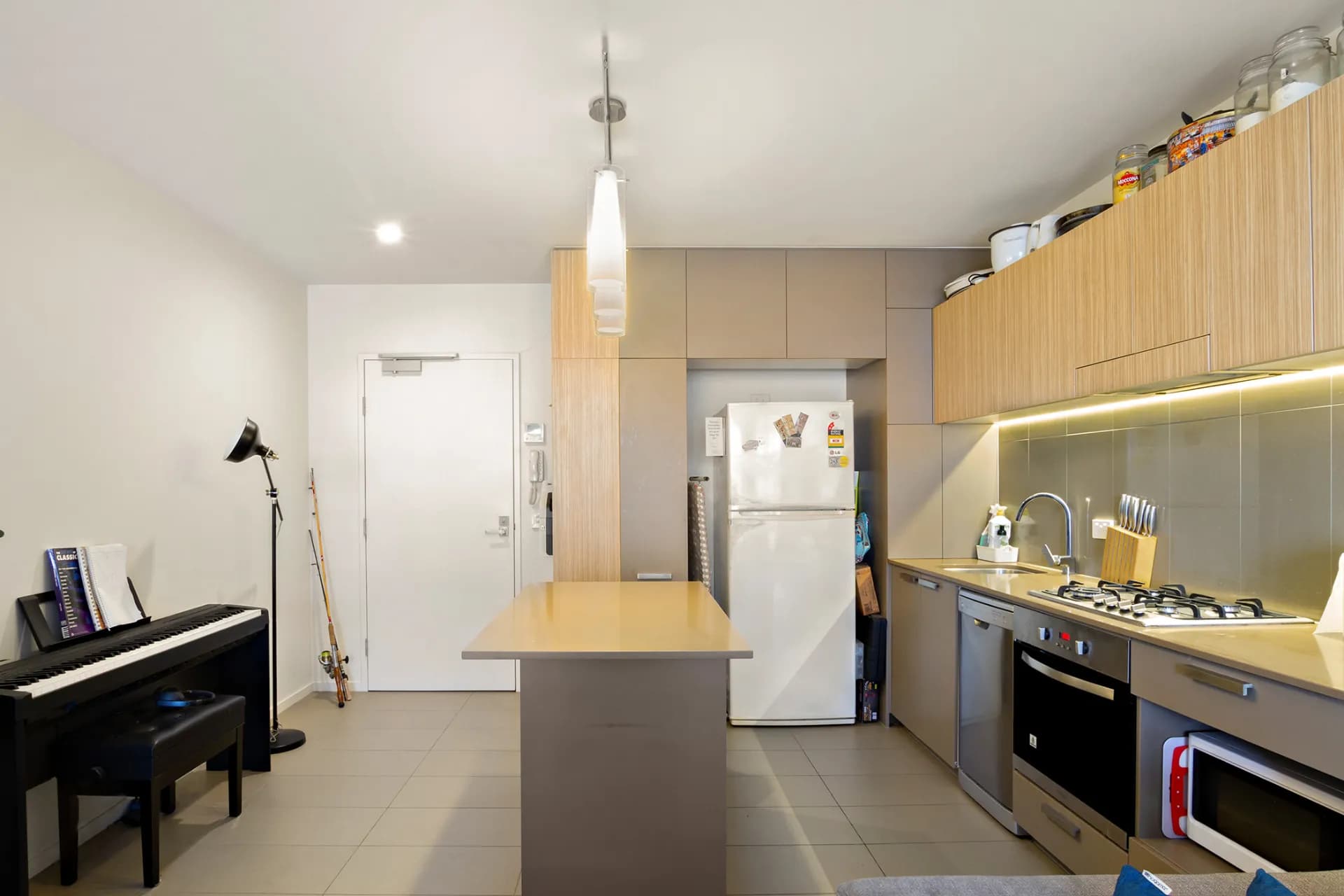 511/16 Aspinall Street, Nundah - Thumbnail 3