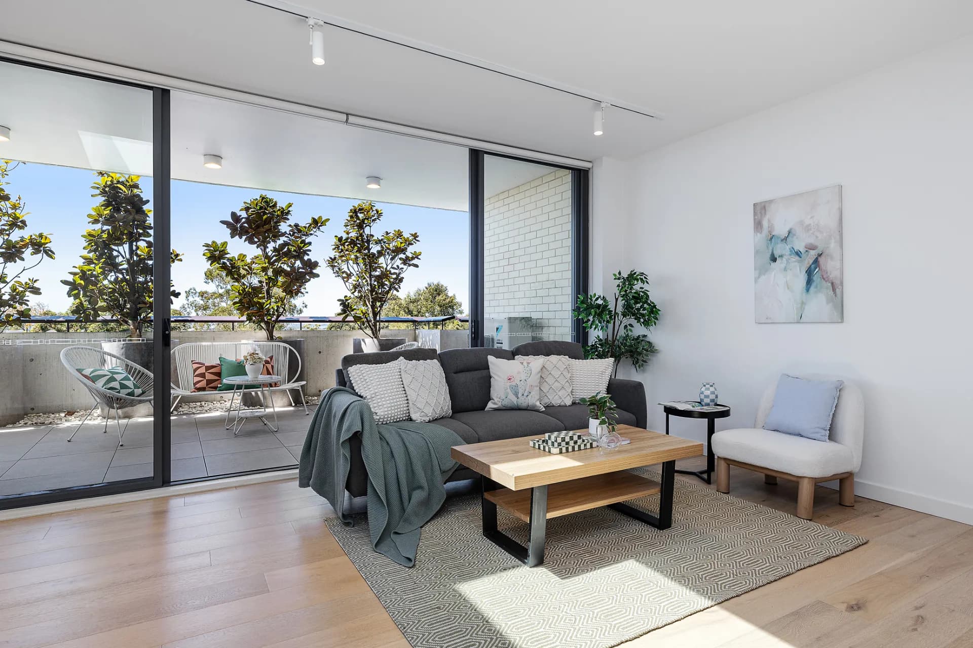 602/6 Barsbys Avenue, Allawah, NSW, Allawah - Thumbnail 3