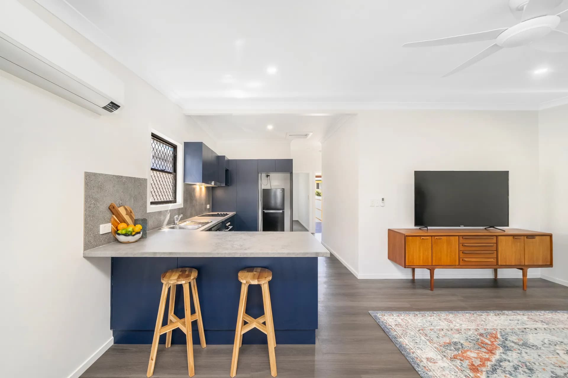 19 Short Street, Woody Point - Thumbnail 5