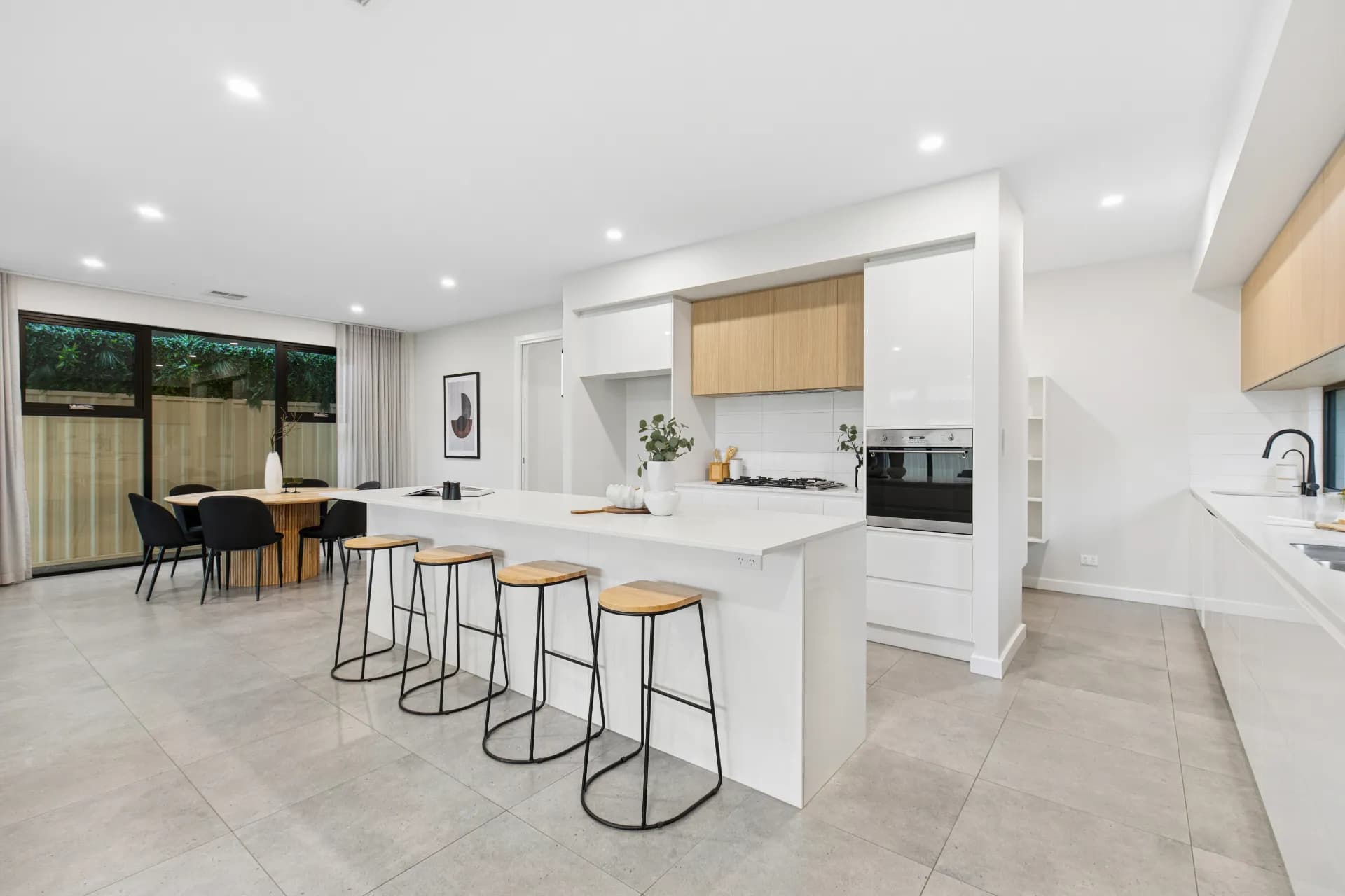 1B Gray Street, West Beach., West Beach - Thumbnail 5