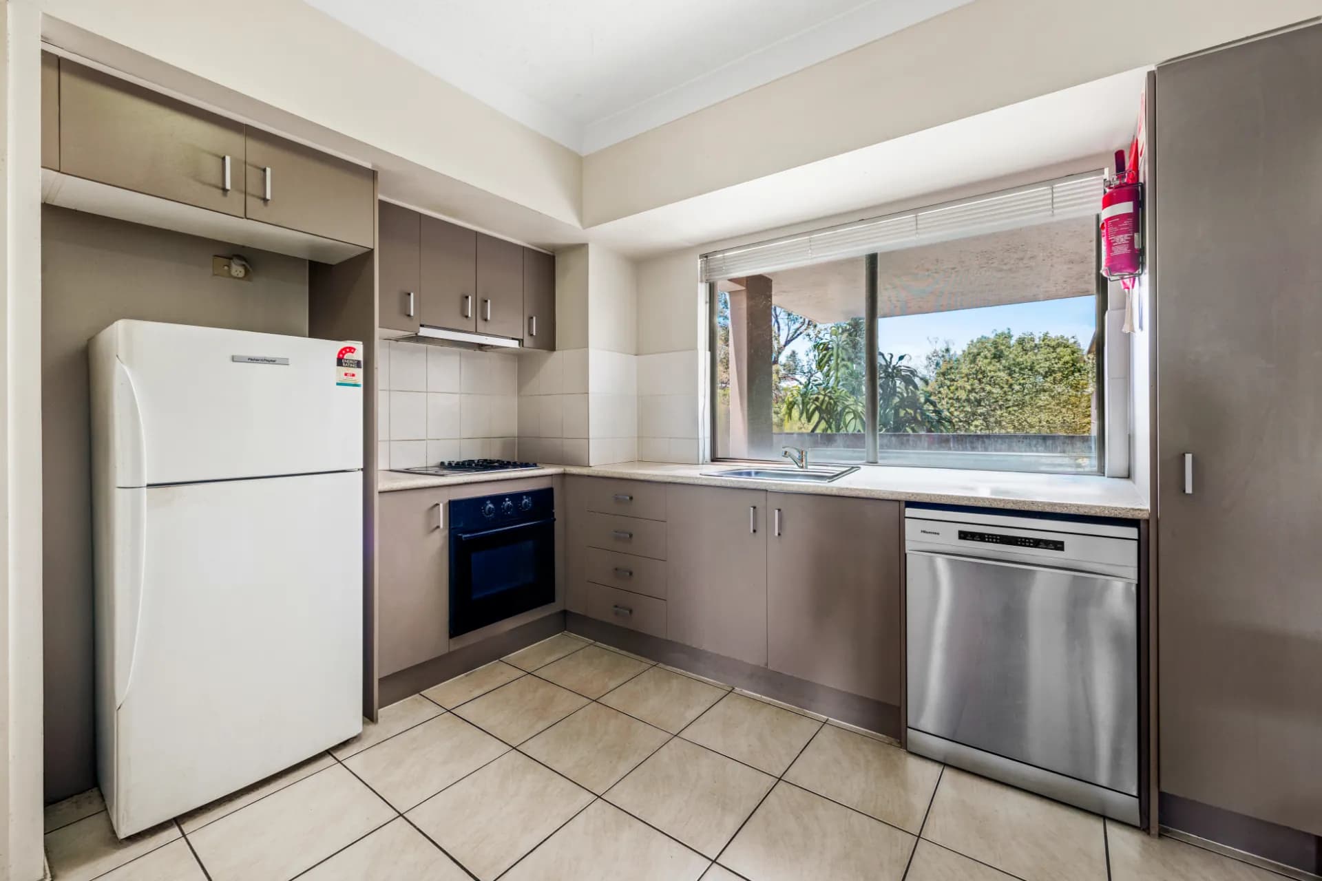 20/1848 Logan Road, Upper Mount Gravatt., Upper Mount Gravatt - Thumbnail 5