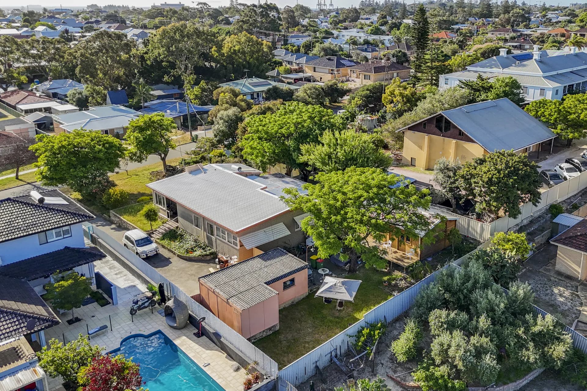 2 Field Street, Beaconsfield., Beaconsfield - Thumbnail 3