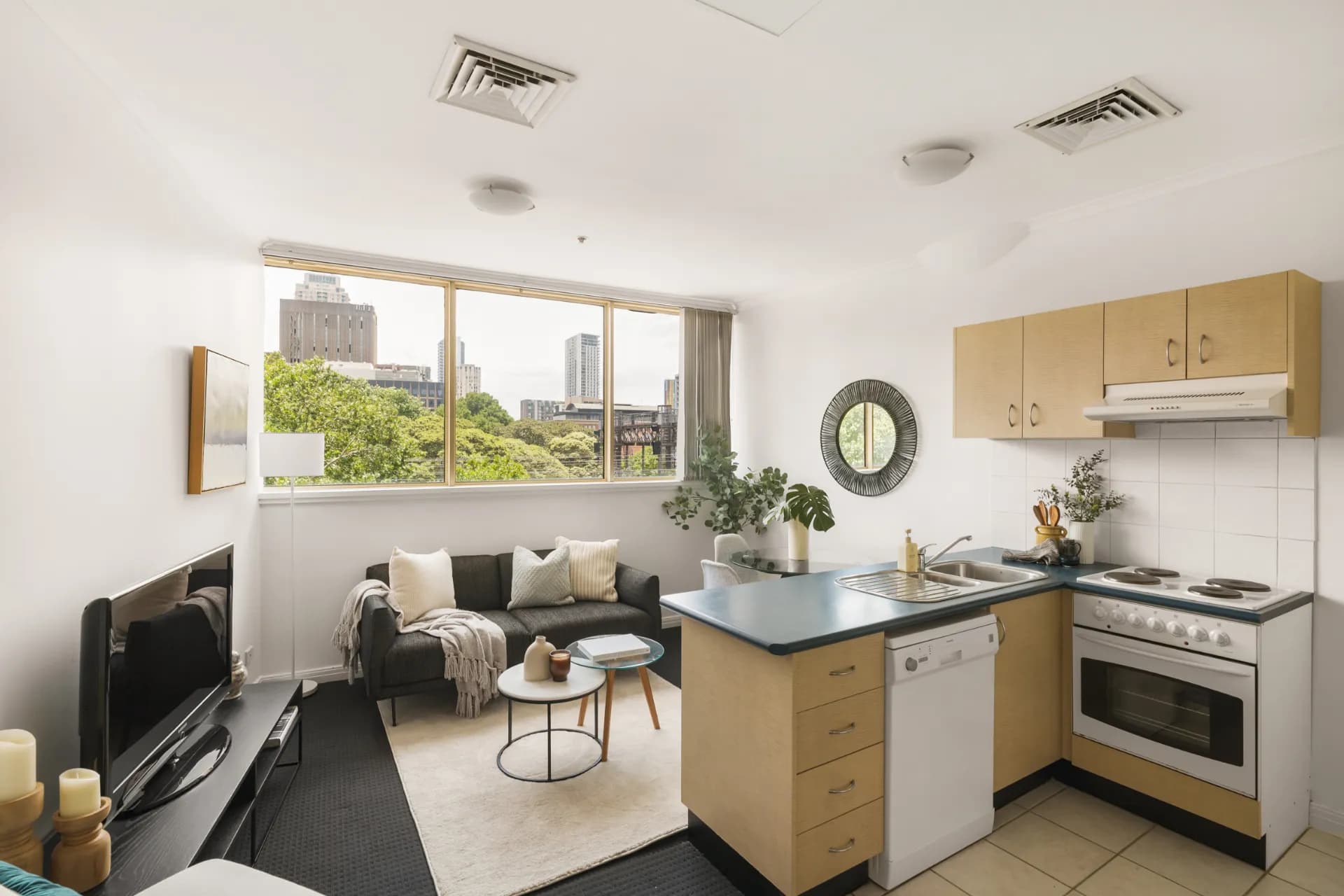 43/230 Elizabeth Street, Surry Hills., Surry Hills - Thumbnail 2