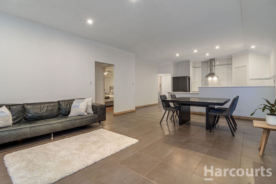 2 Balliol Elbow, KINROSS, WA 6028, Kinross - Thumbnail 2