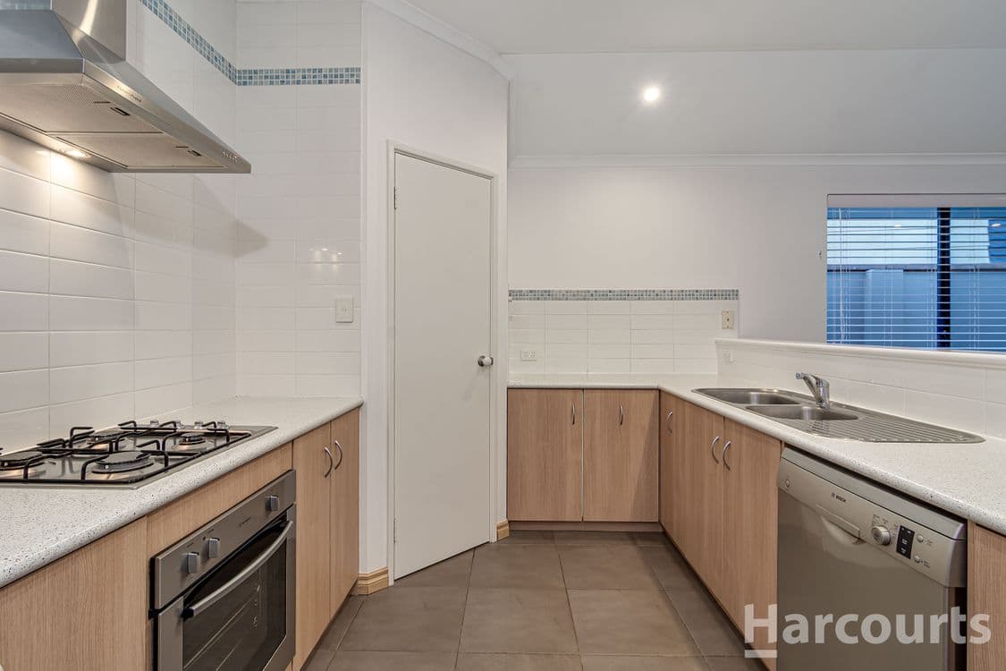 2 Balliol Elbow, KINROSS, WA 6028, Kinross - Thumbnail 5