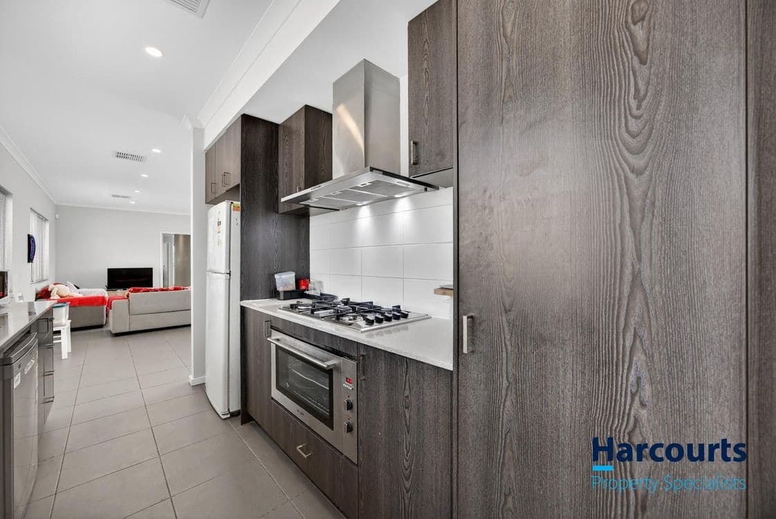 48 Interdominion View, PIARA WATERS, WA 6112, Piara Waters - Thumbnail 6