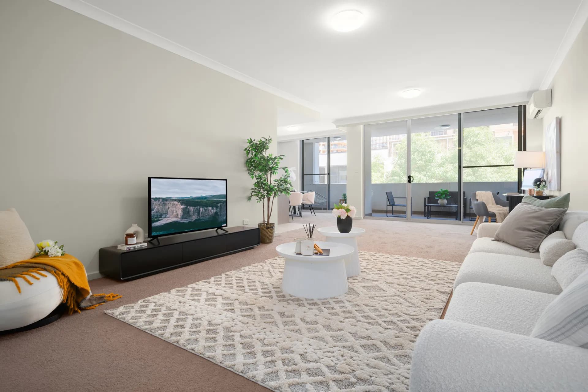 3/22 Northumberland Road, Auburn., Auburn - Image 1