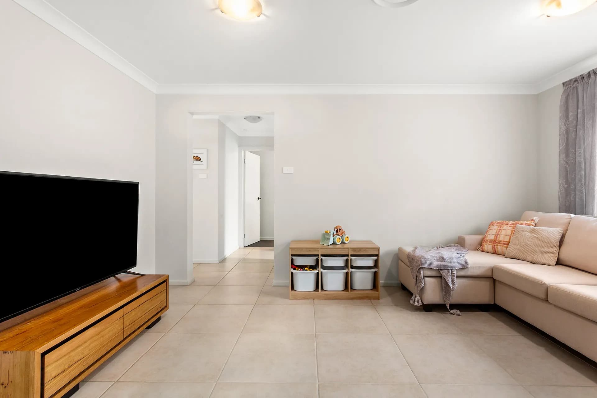 37 William Street, Paxton., Paxton - Thumbnail 5