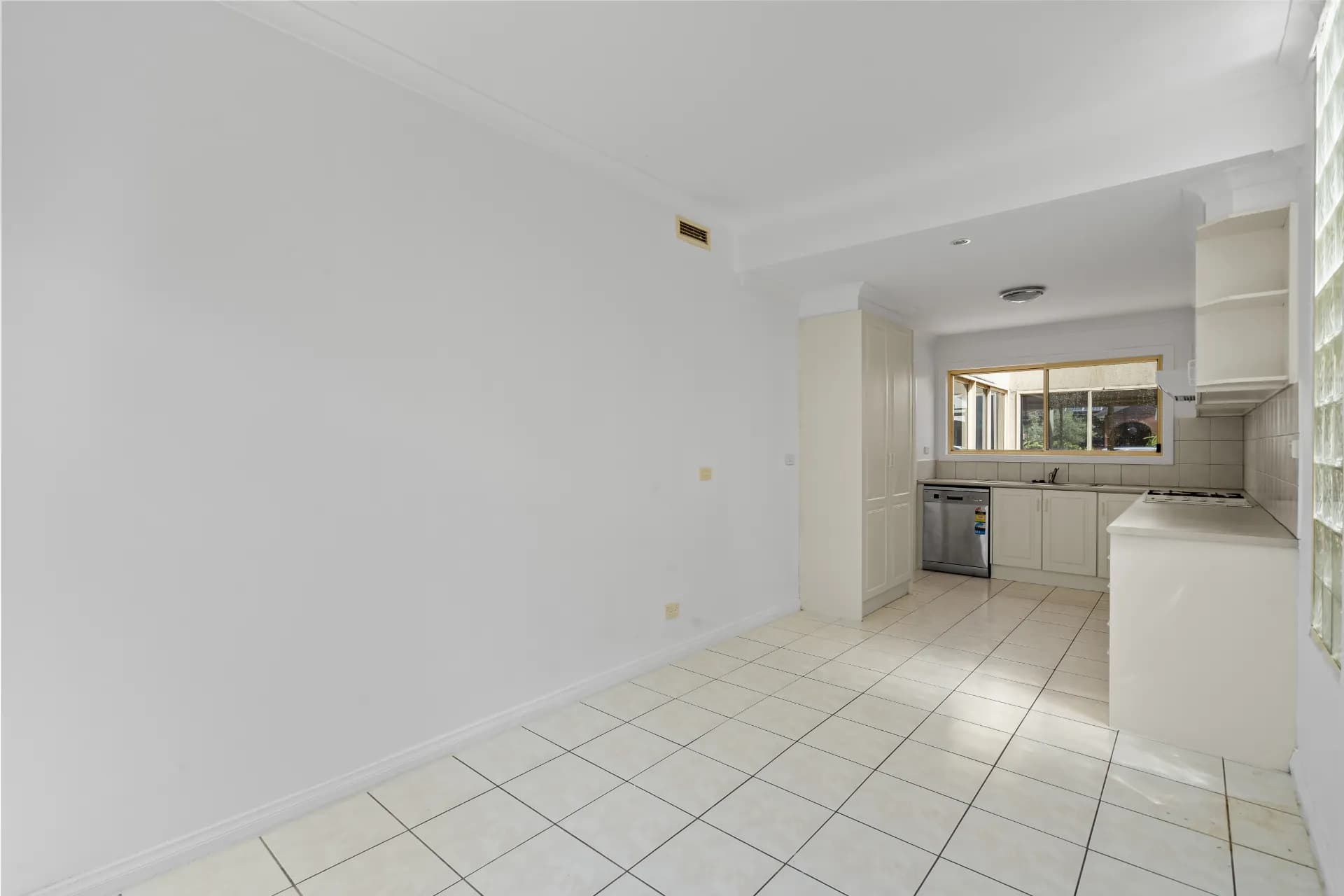 2/75 Baker Street, Richmond., Richmond - Thumbnail 5