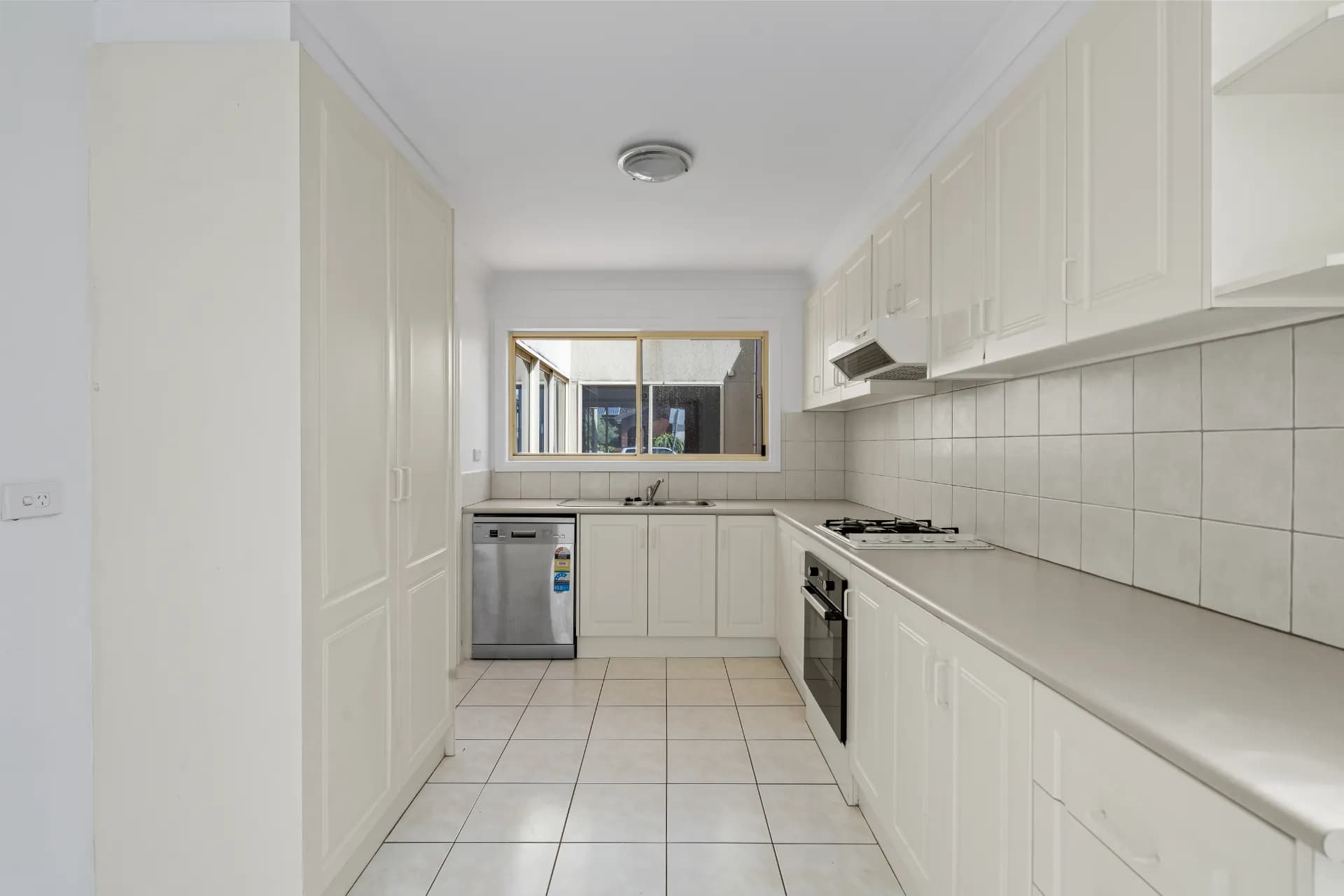 2/75 Baker Street, Richmond., Richmond - Thumbnail 6
