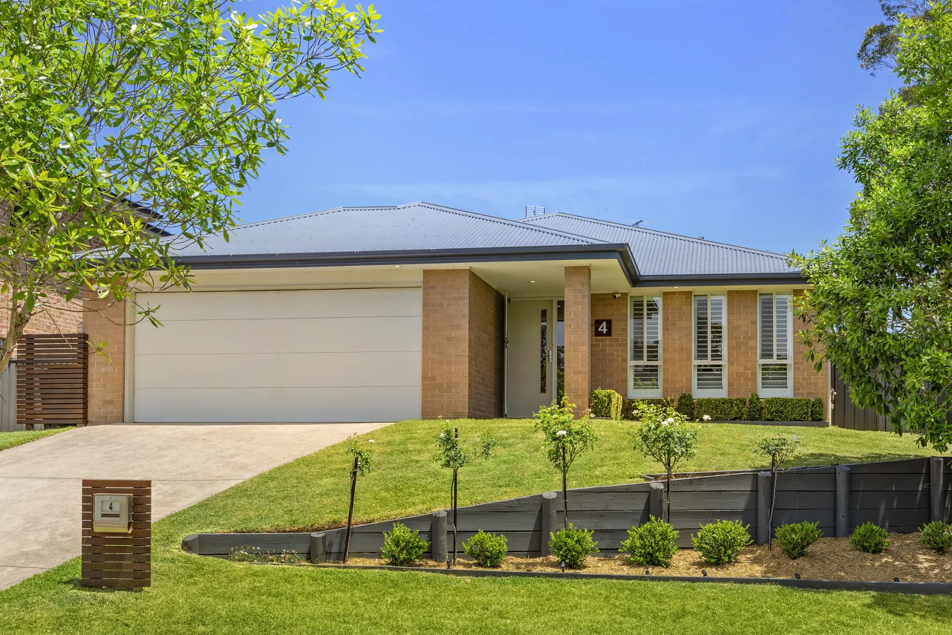 4 Rosella Street, Fletcher., Fletcher - Image 1