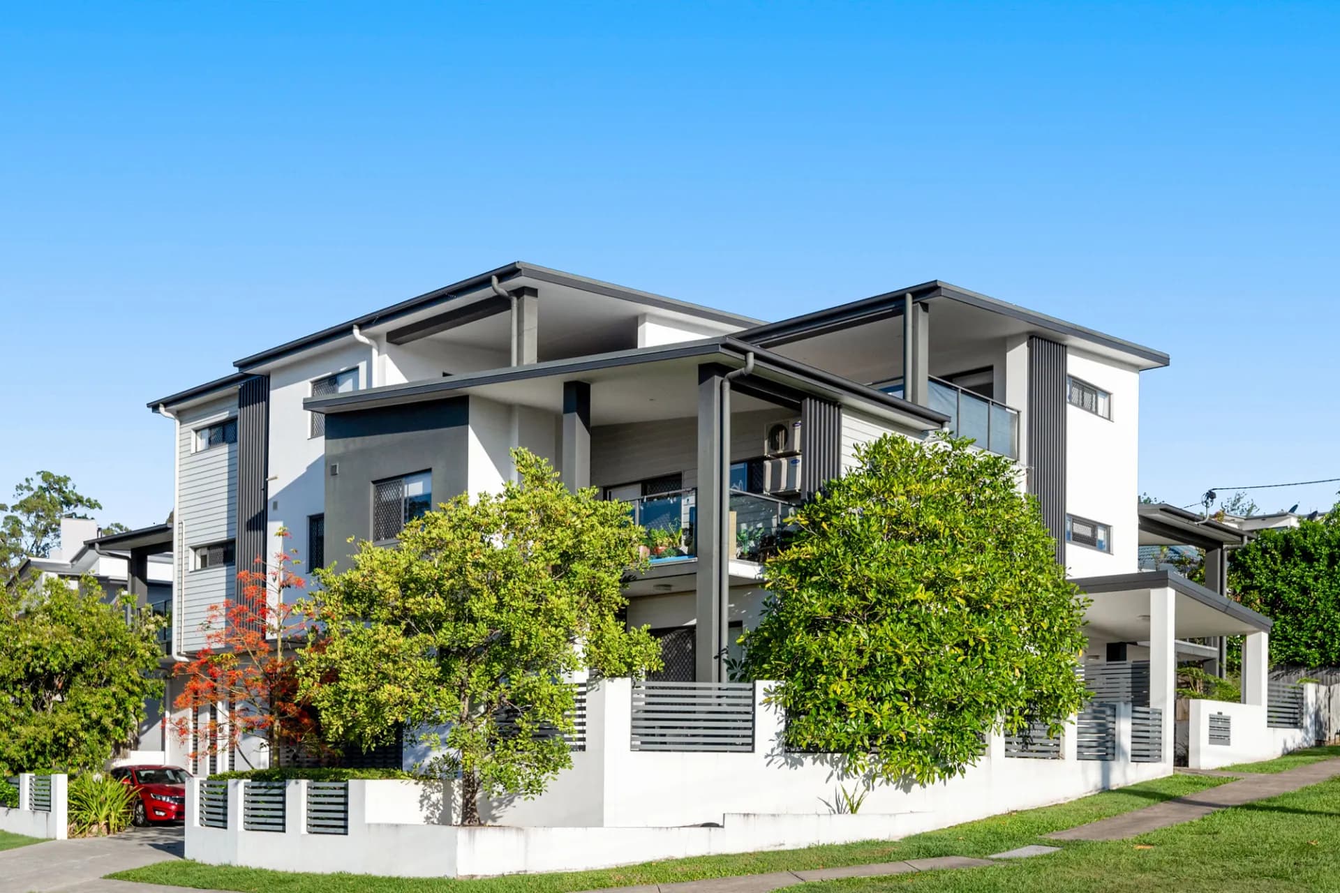 8/2 Hicks Street, Mount Gravatt East., Mount Gravatt East - Image 1
