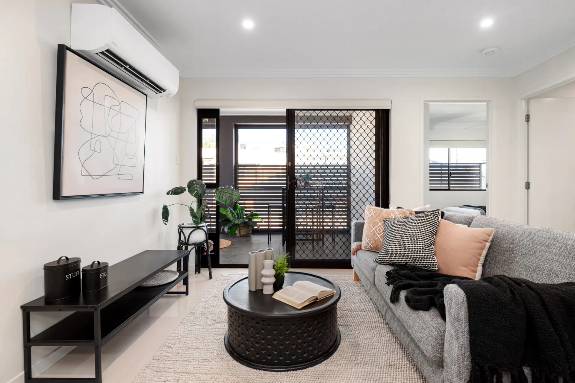 8/2 Hicks Street, Mount Gravatt East., Mount Gravatt East - Thumbnail 4