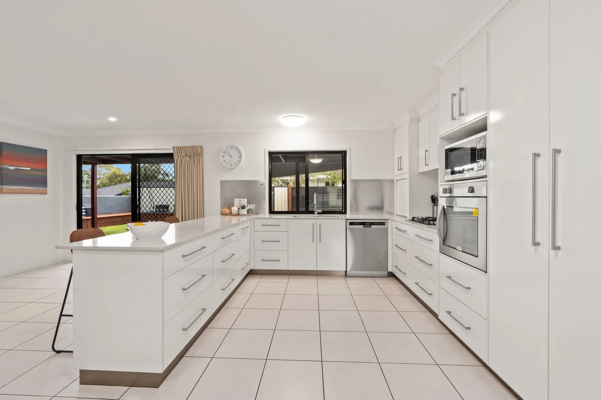 14 Elm Street, Moffat Beach., Moffat Beach - Thumbnail 2