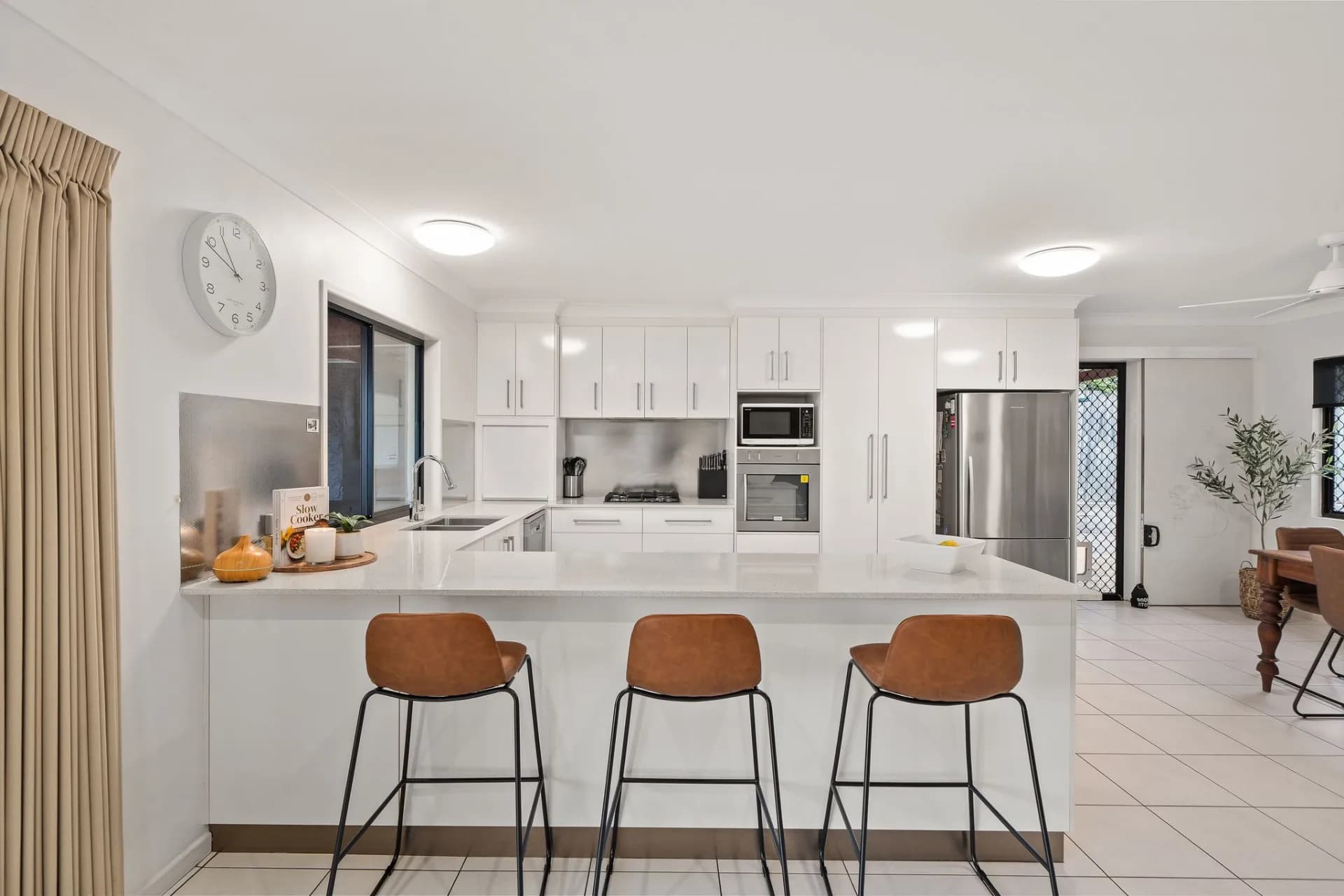 14 Elm Street, Moffat Beach., Moffat Beach - Thumbnail 3