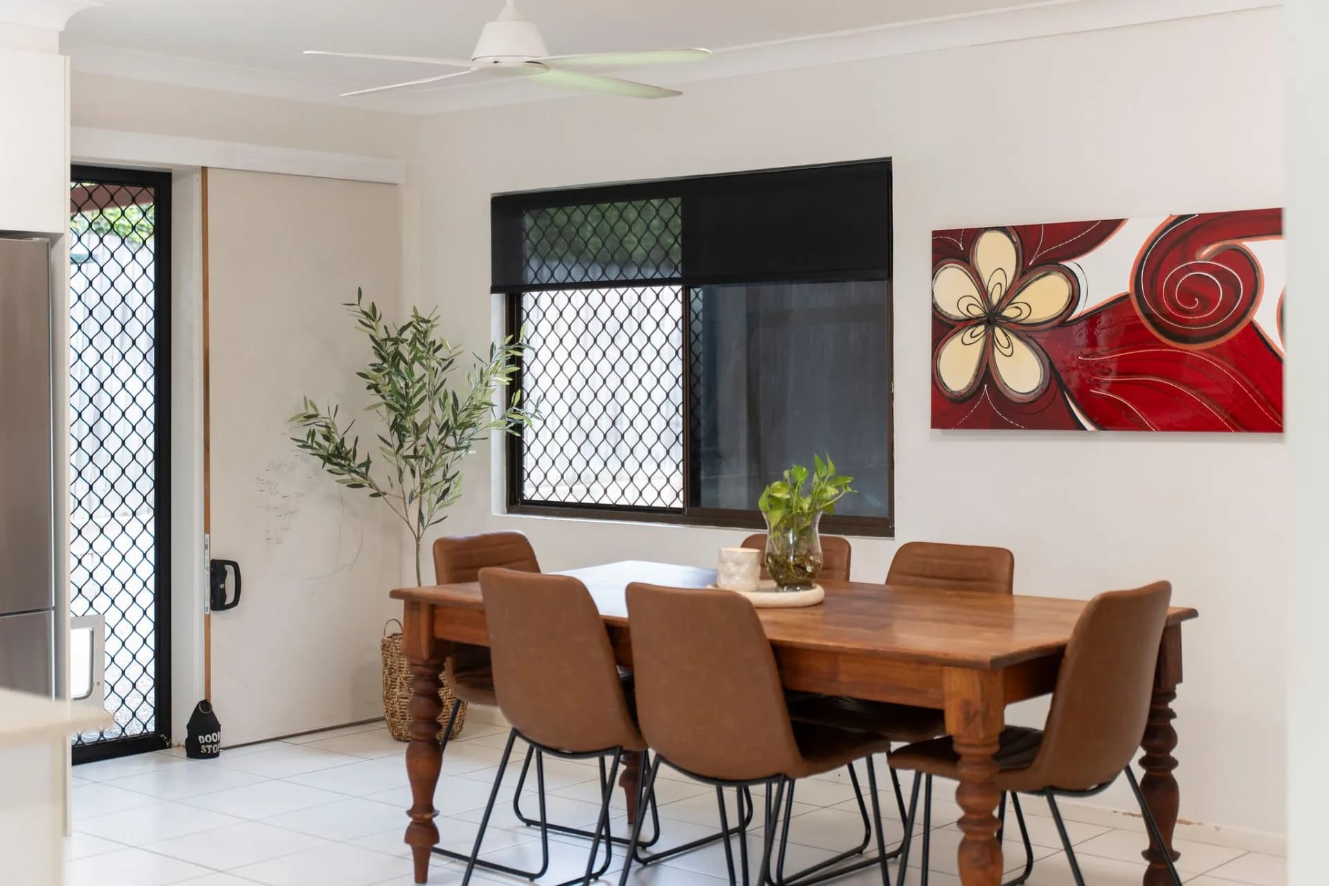 14 Elm Street, Moffat Beach., Moffat Beach - Thumbnail 4