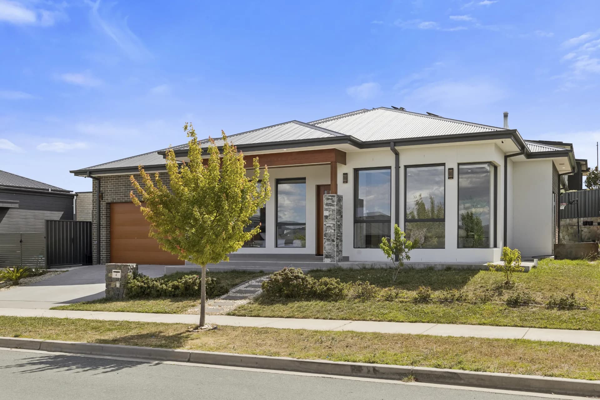 4 Castle  Street, Googong, NSW, Googong - Image 1