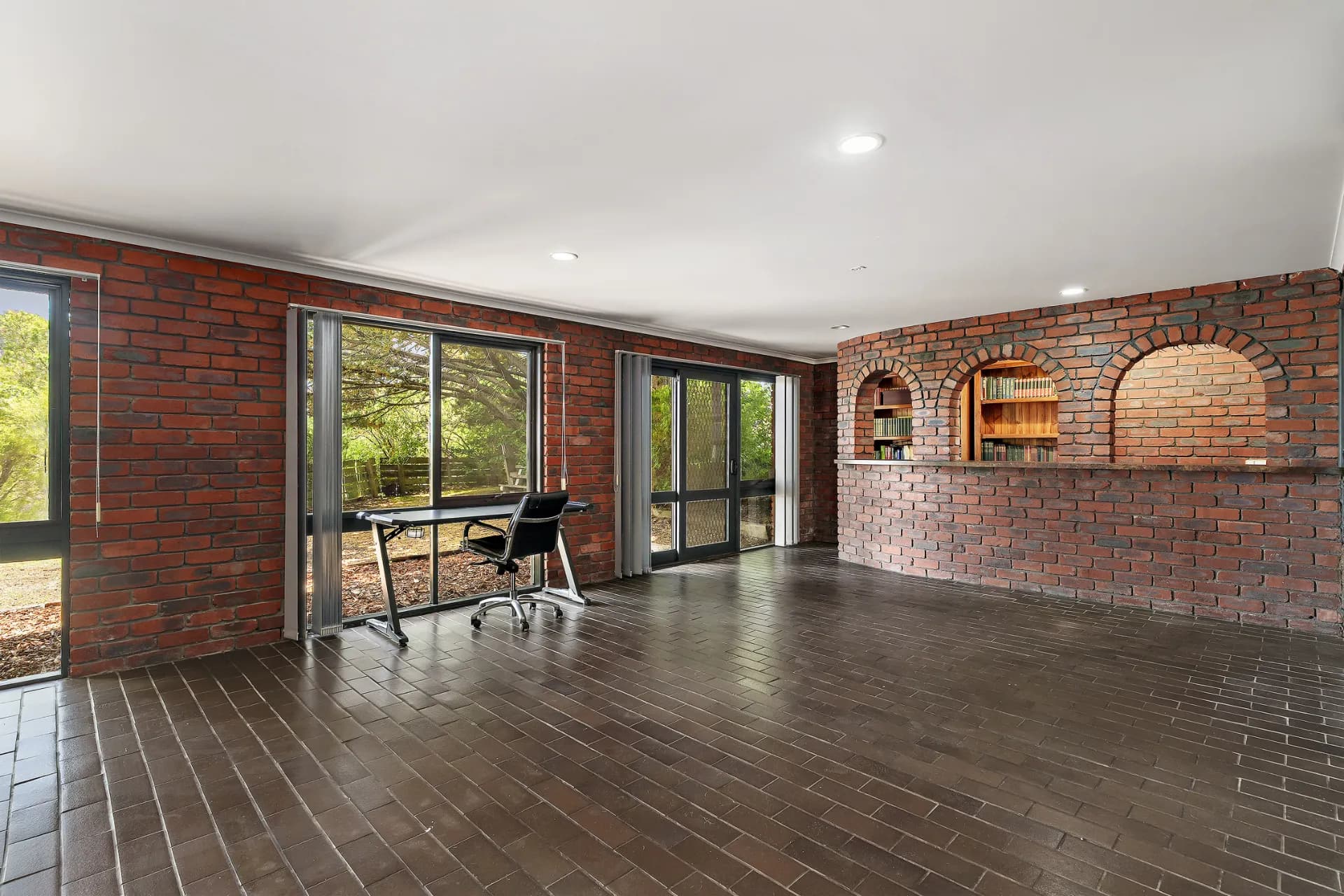 66 Woodville  Road, Mooroolbark., Mooroolbark - Thumbnail 8