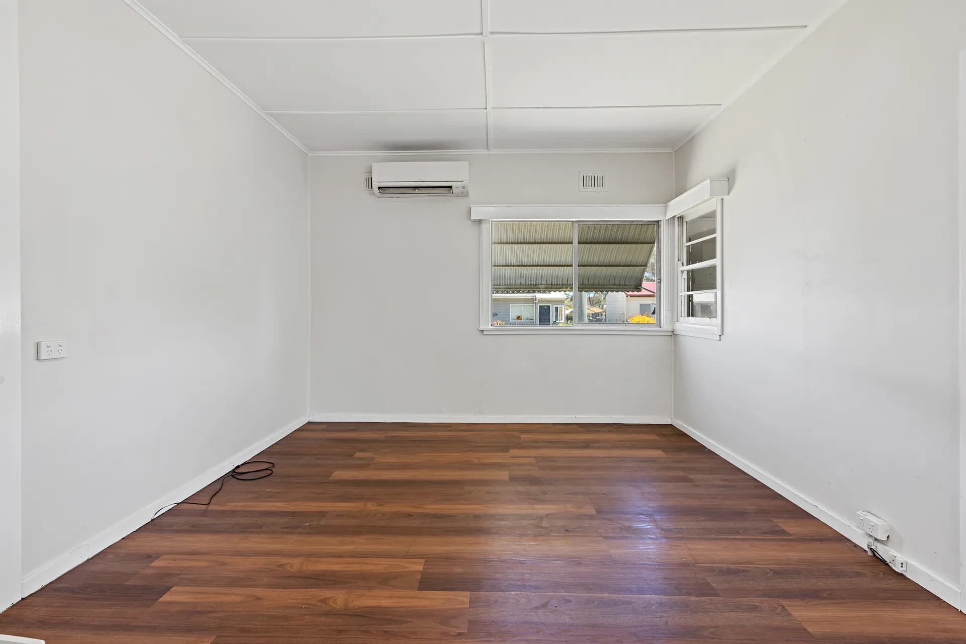 32 North Street, Orange., Orange - Thumbnail 4