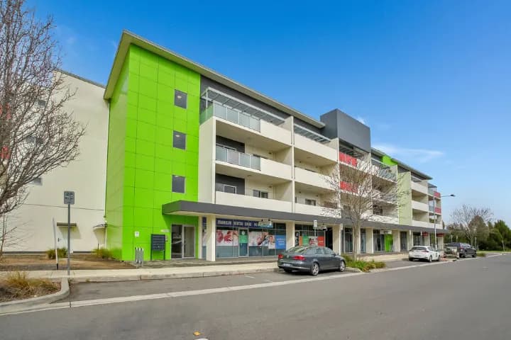 21/1 Clare Burton Crescent, Franklin, ACT, Franklin - Image 1