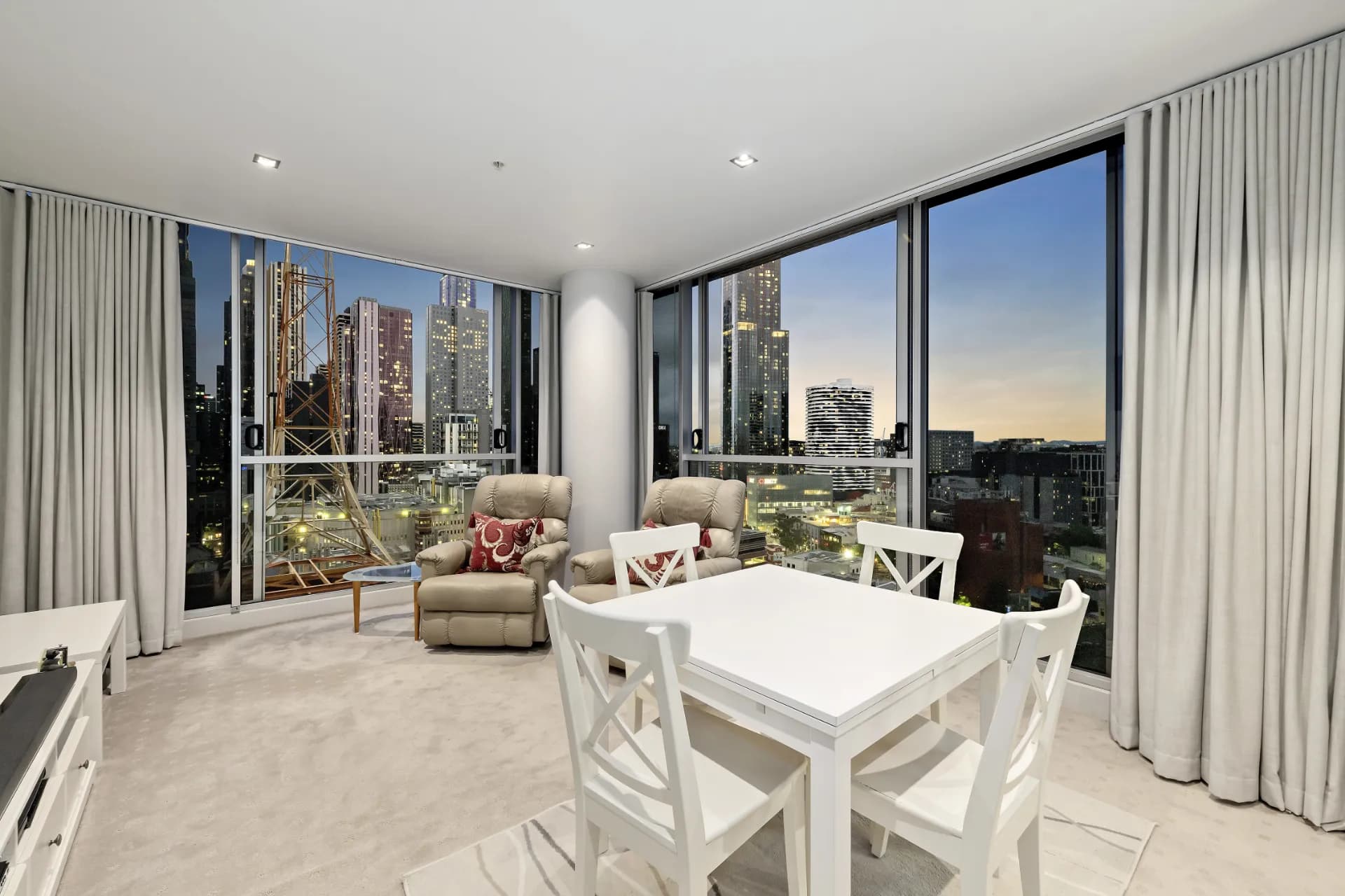 1602/68 La Trobe Street, Melbourne, VIC, Melbourne - Image 1