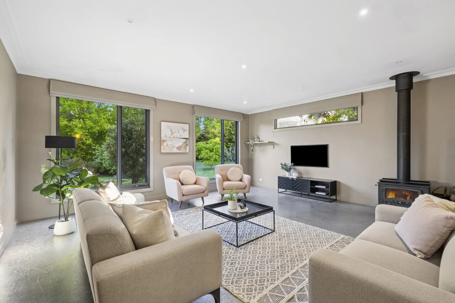 22 Leishmans  Lane, Lyonville., Lyonville - Image 1