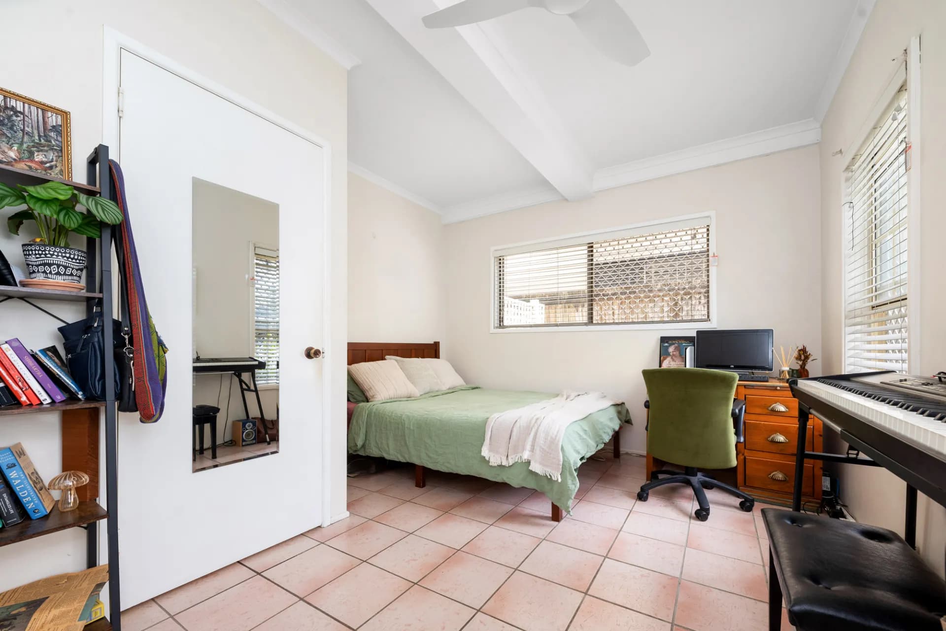 13 Paris Street, West End., West End - Thumbnail 7