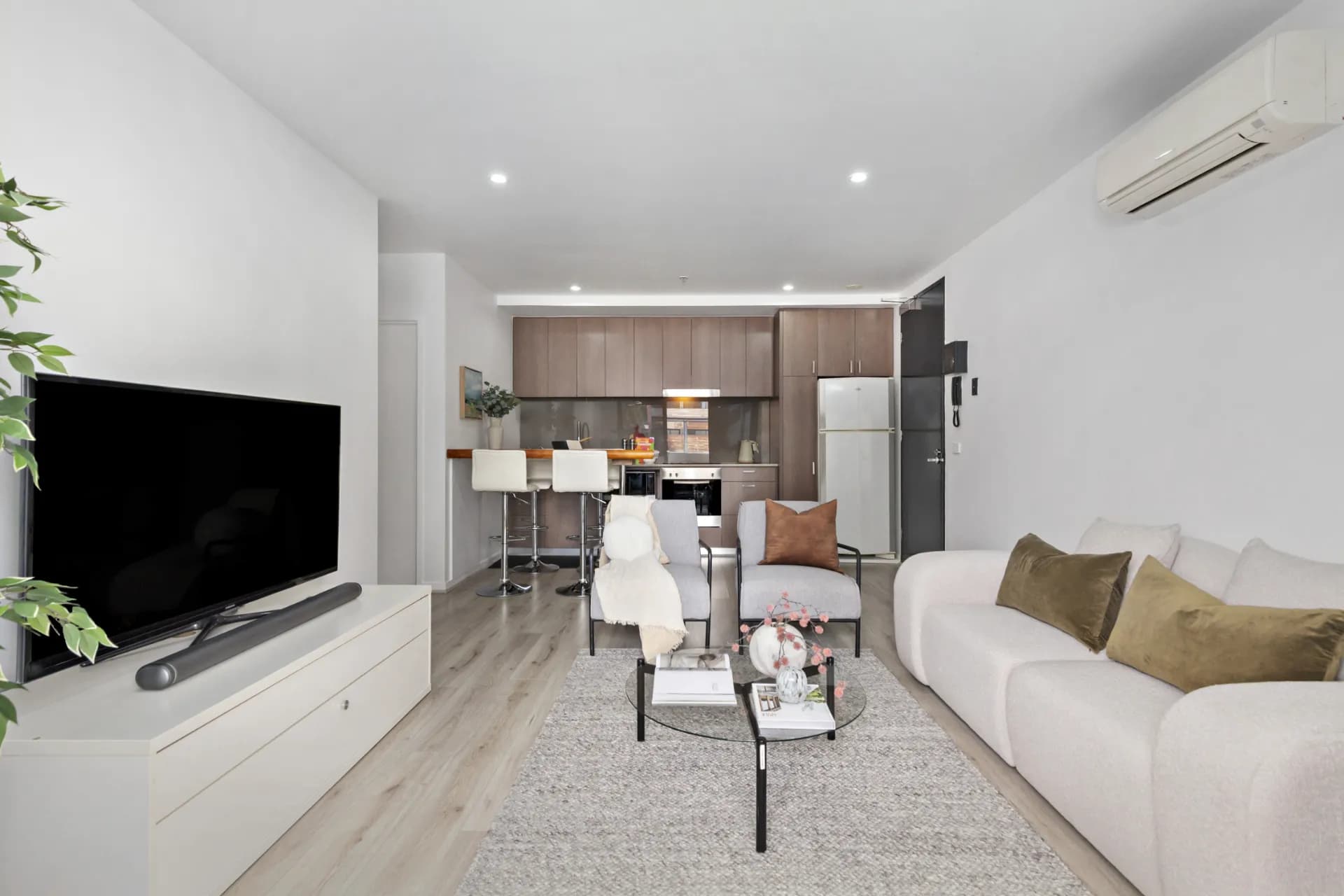 402/20 Breese Street, Brunswick., Brunswick - Thumbnail 2