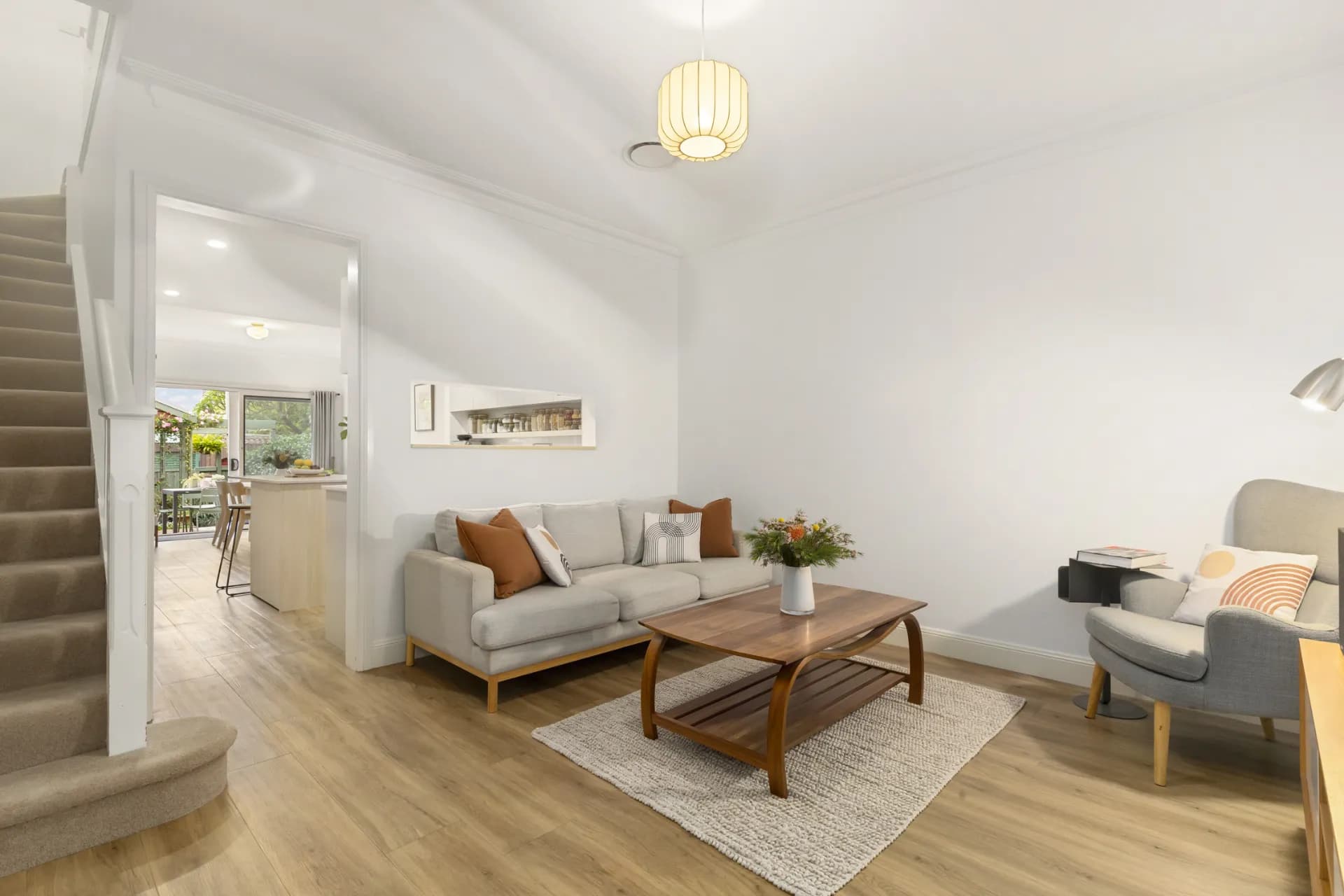82A Laman  Street, Cooks Hill., Cooks Hill - Thumbnail 2