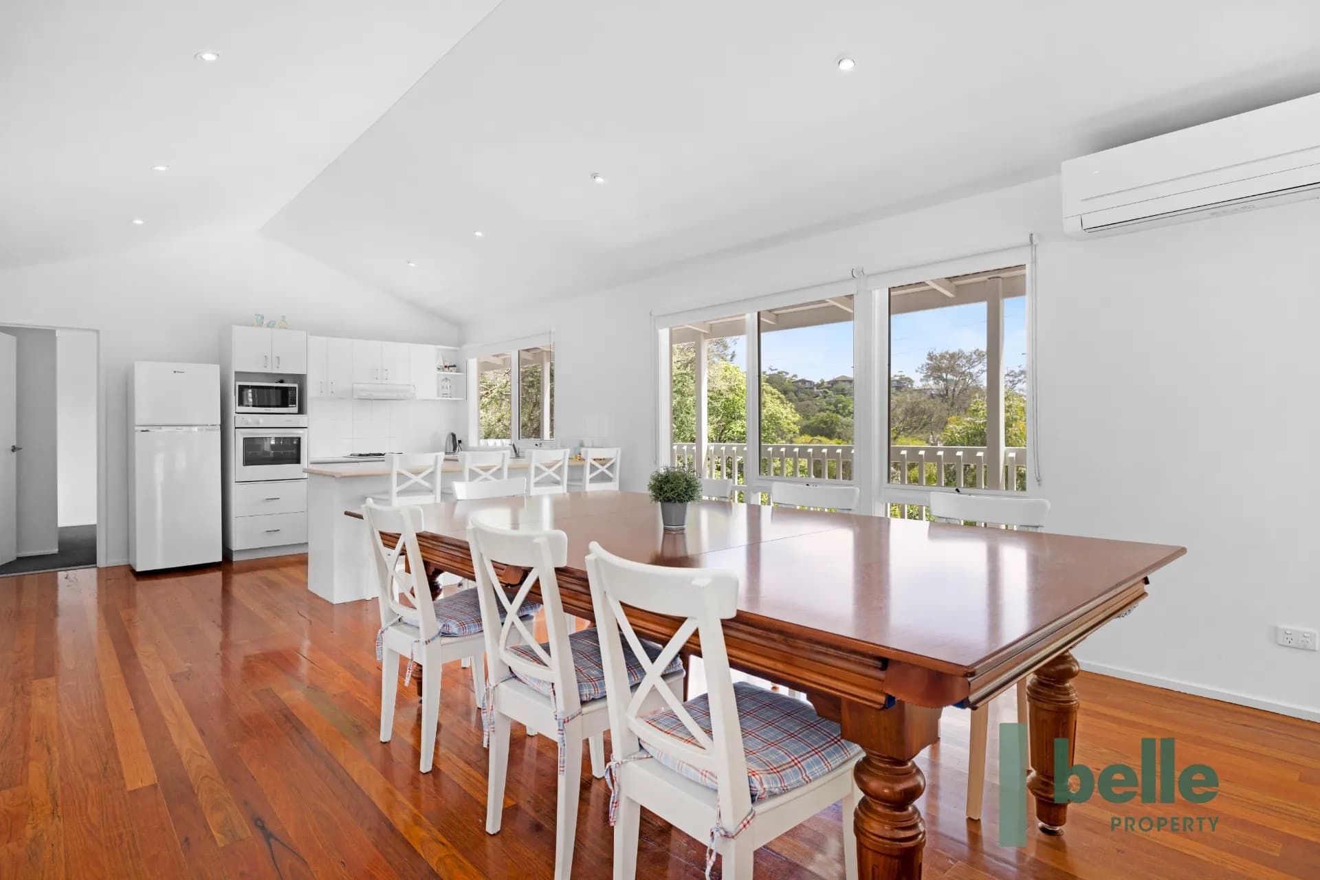 13 Sherwood Road, Rye., Rye - Thumbnail 4