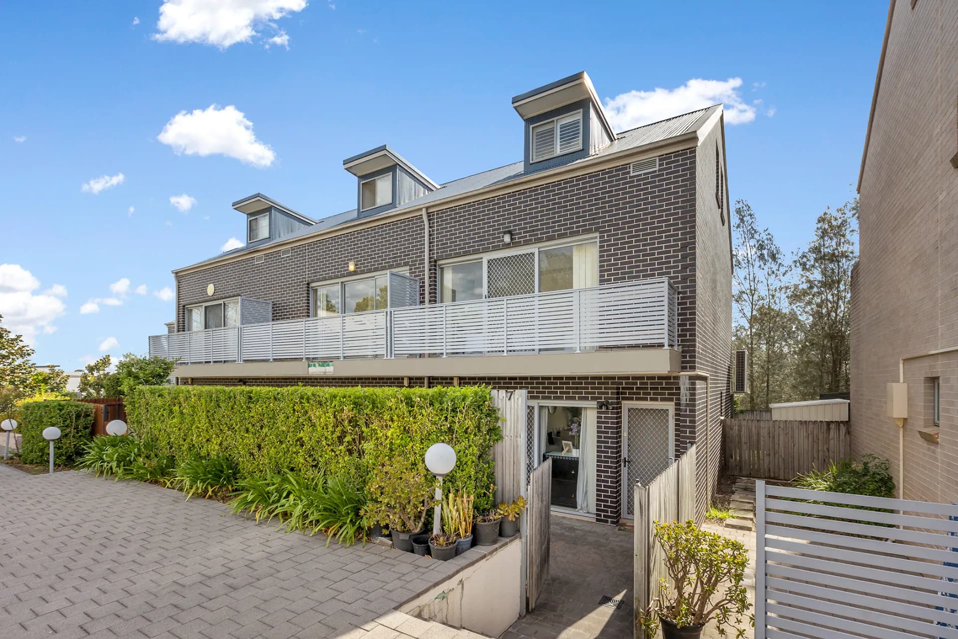 7/11 Pearce Street, Ermington., Ermington - Image 1