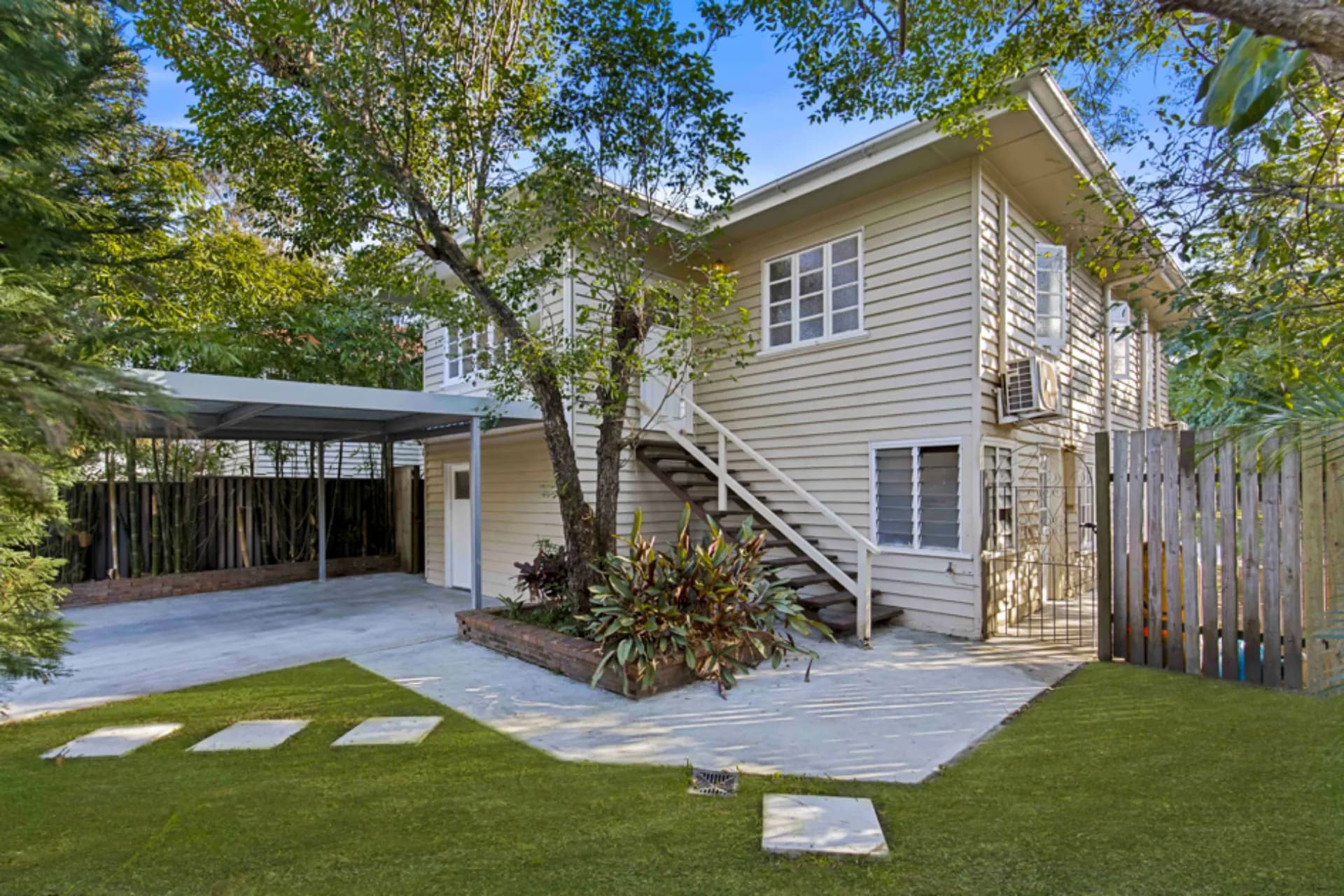 1438 Sandgate Road, Nundah - Thumbnail 2