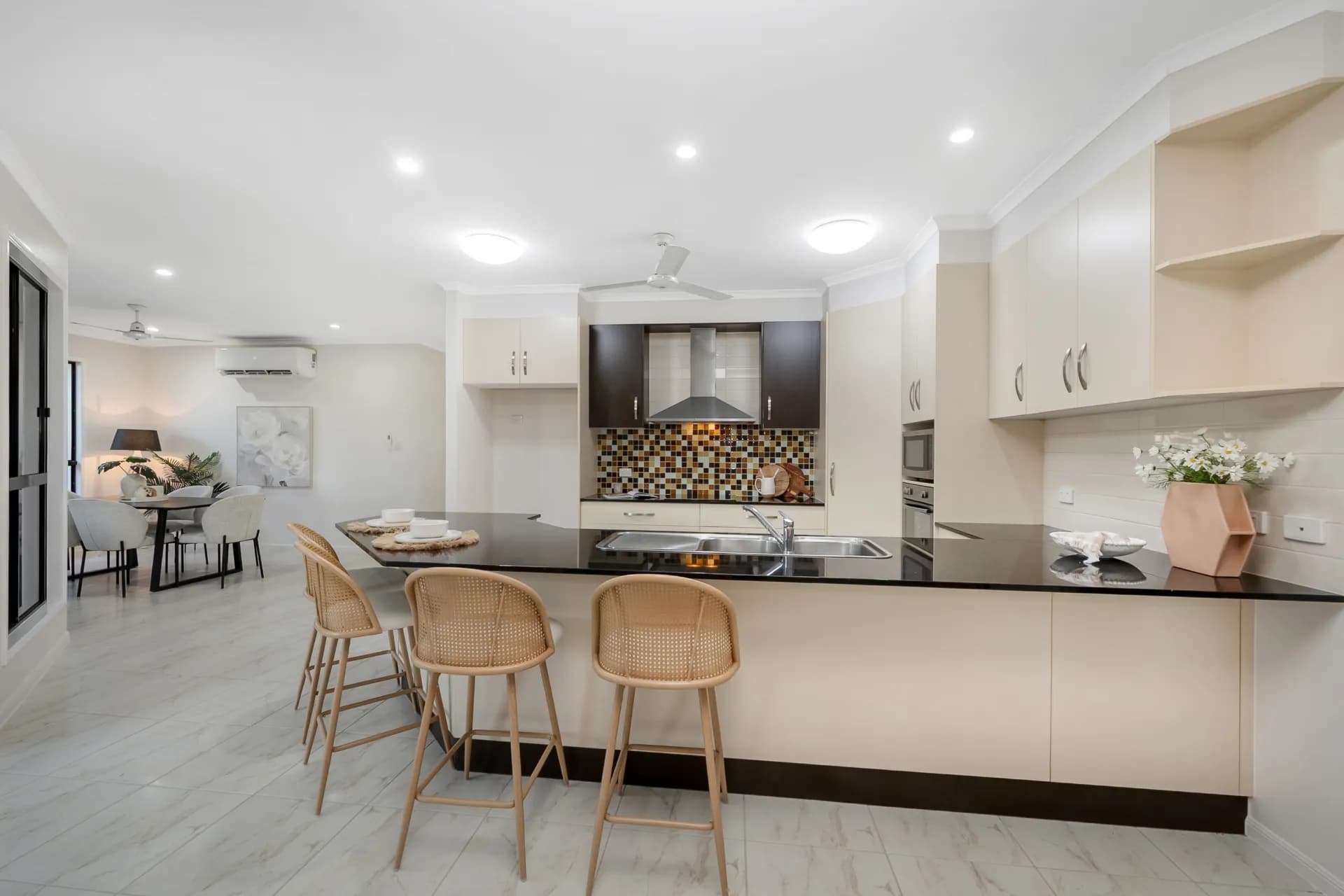 23 Westbrook Drive, Idalia., Idalia - Thumbnail 8
