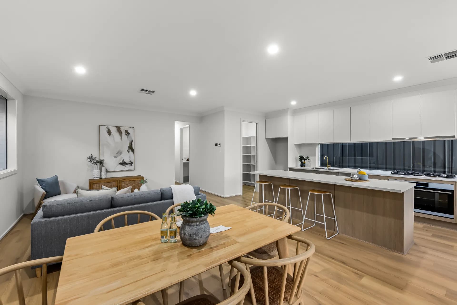 10A Wandilla Street, Largs North., Largs North - Thumbnail 2