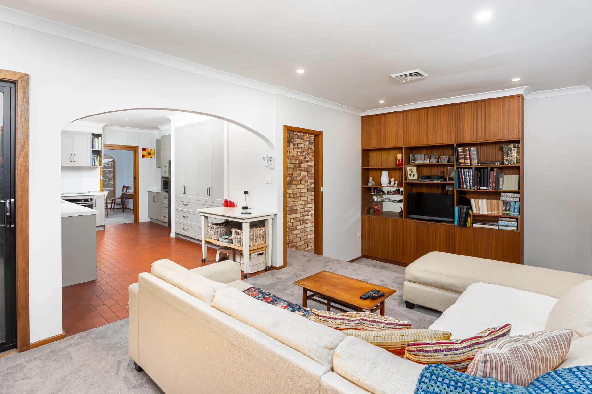 14 Andrews Avenue, Kooringal., Kooringal - Thumbnail 6