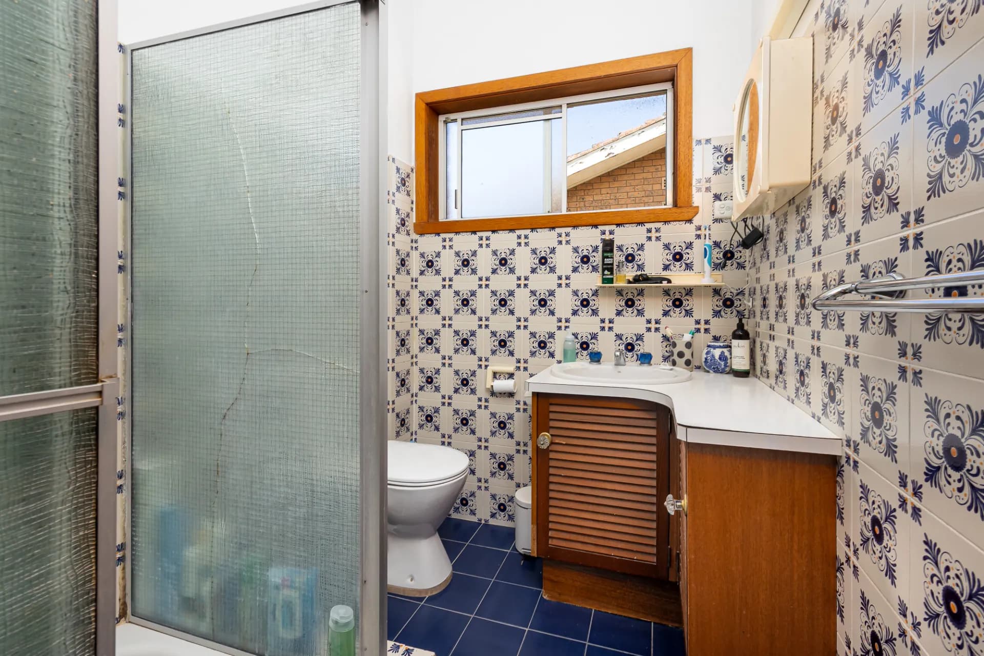 14 Andrews Avenue, Kooringal., Kooringal - Thumbnail 8