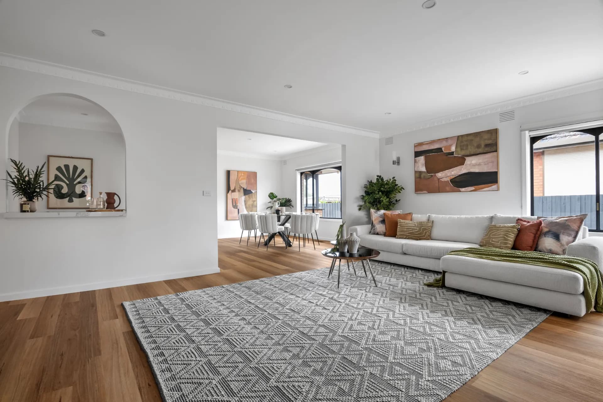 57 Dredge Street, Reservoir., Reservoir - Thumbnail 3