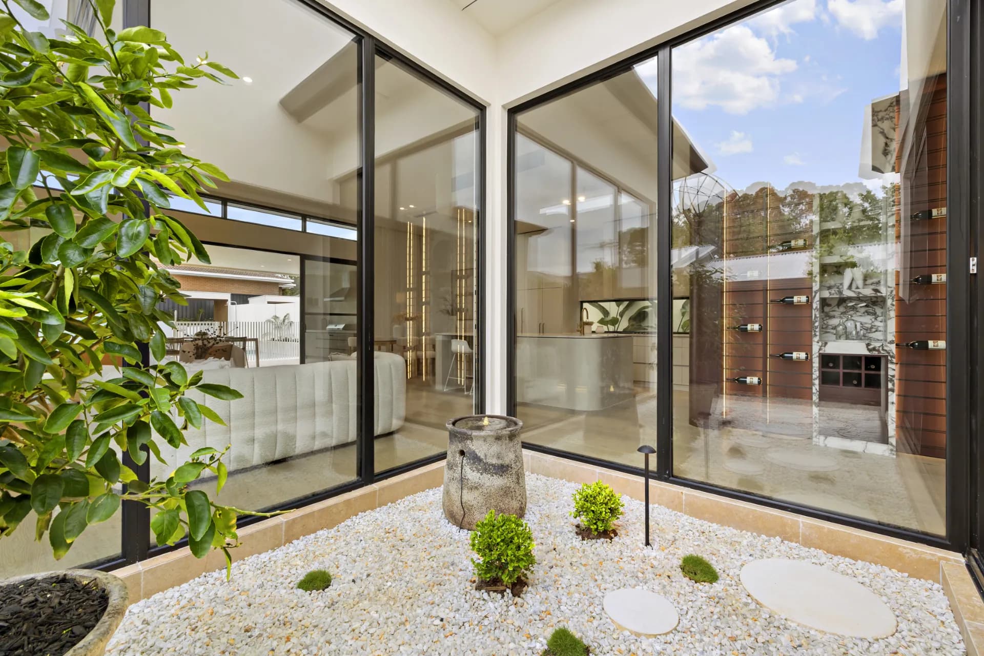 8 Peroomba Avenue, Kensington Gardens - Thumbnail 6