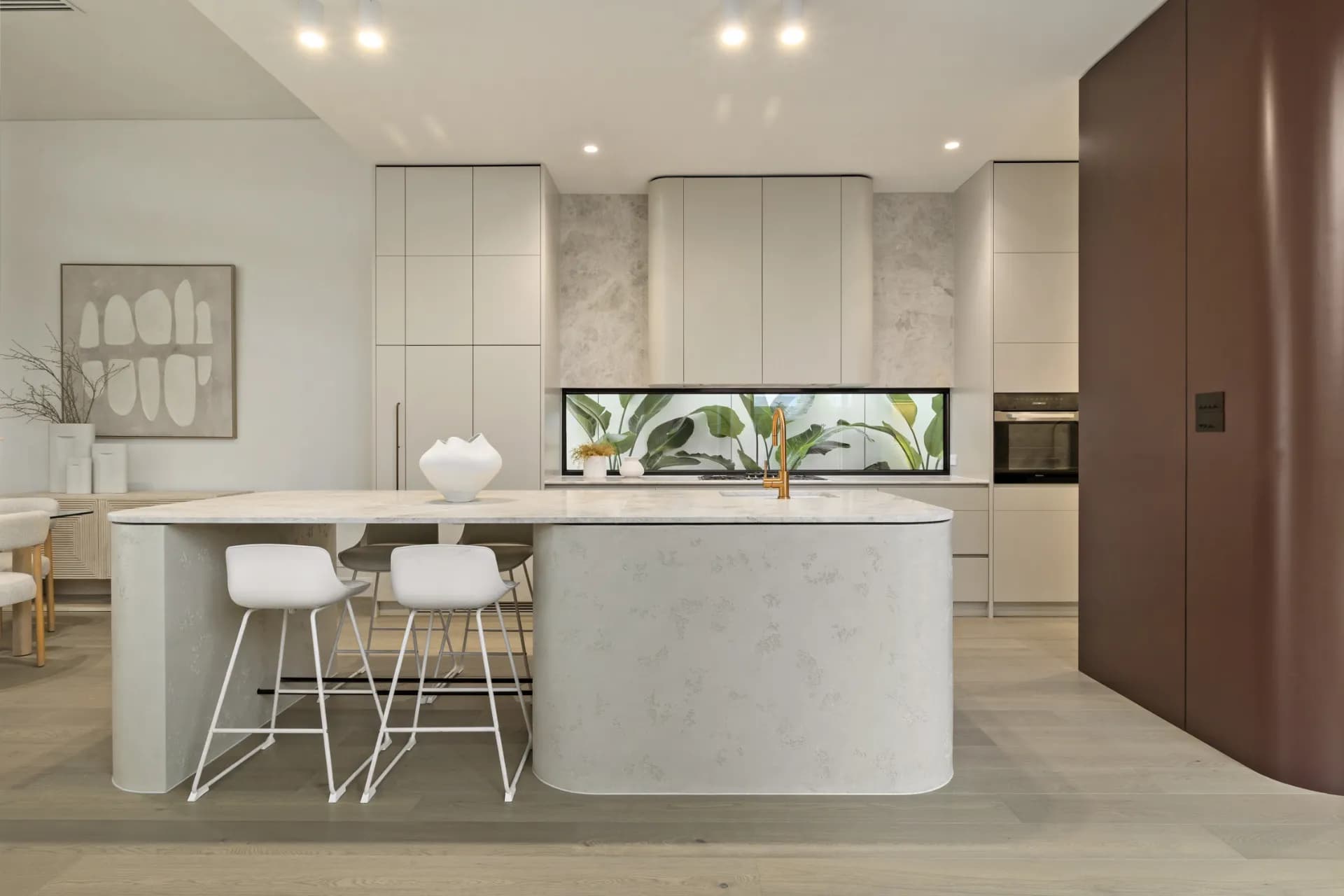 8 Peroomba Avenue, Kensington Gardens - Thumbnail 8