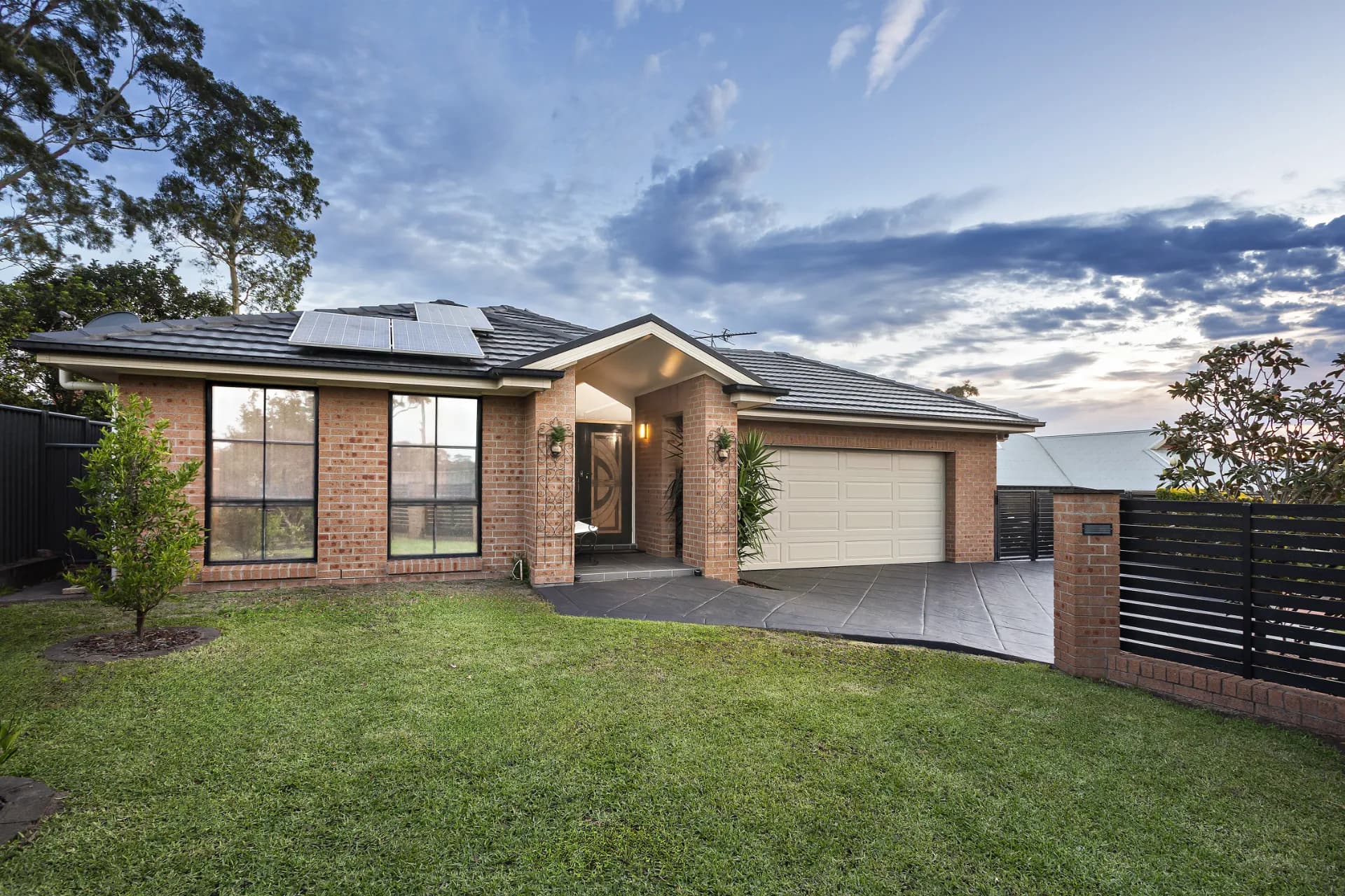17 Jergi Close, Charlestown., Charlestown - Image 1