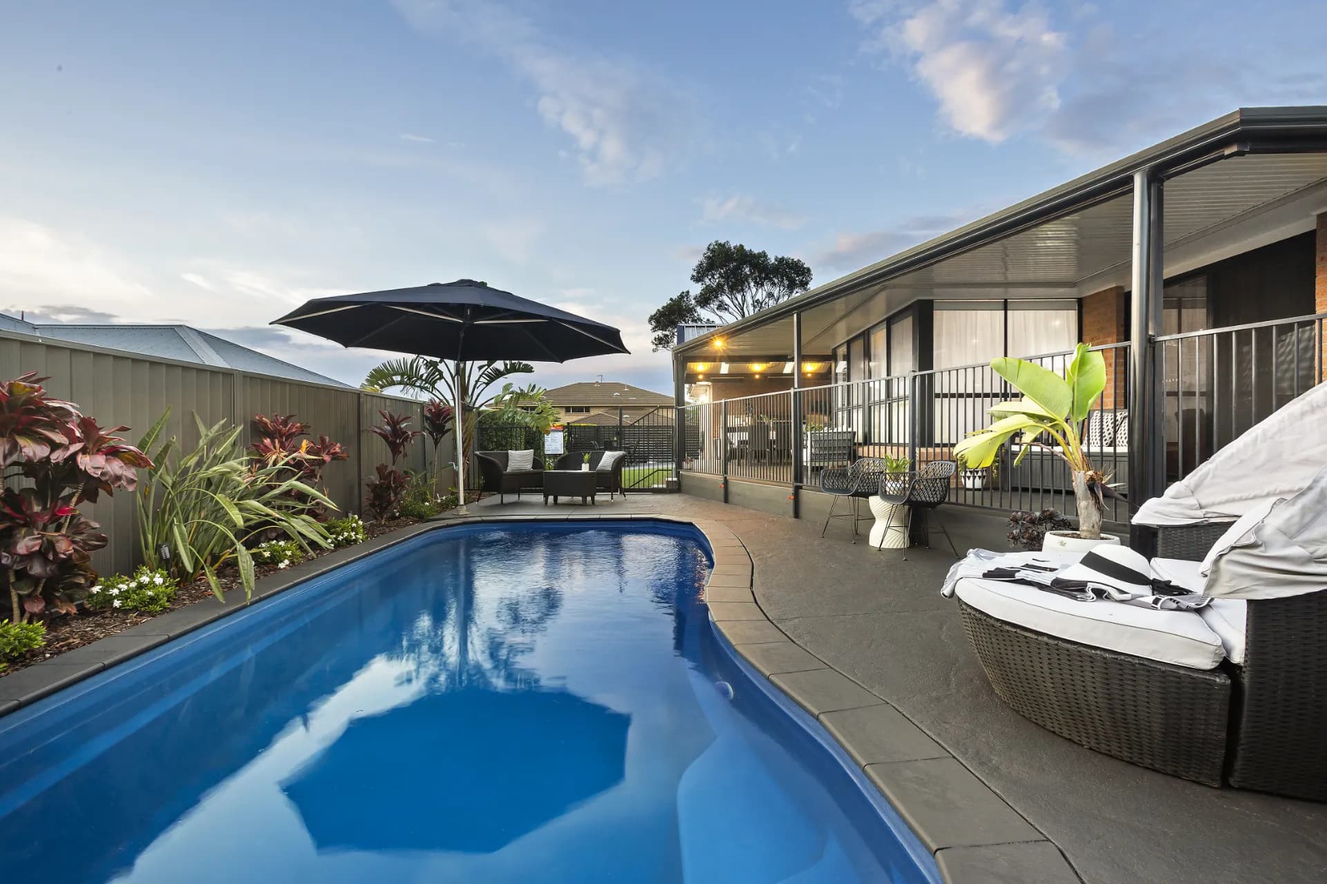 17 Jergi Close, Charlestown., Charlestown - Thumbnail 2