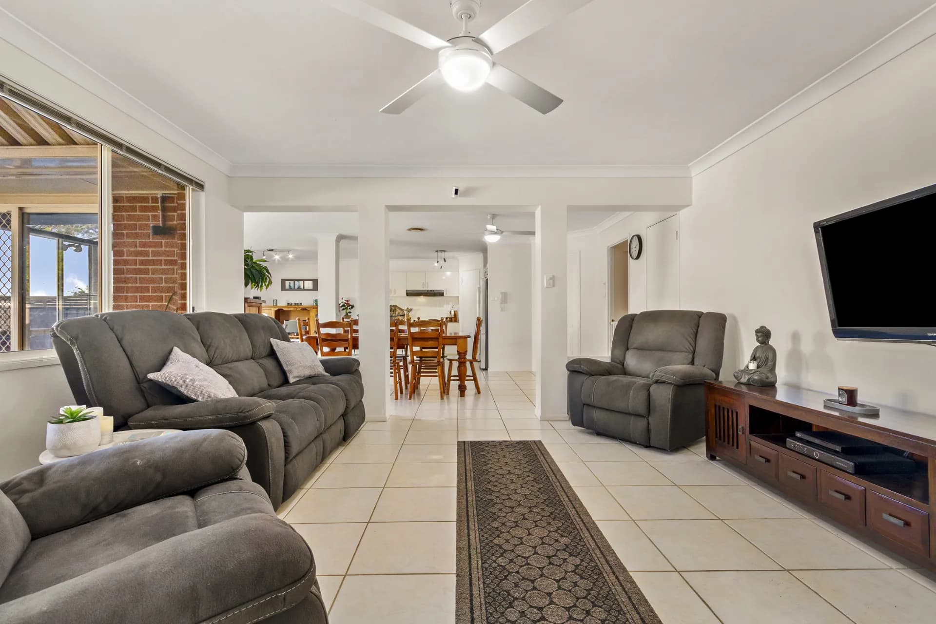 14 Brothers Court, Cameron Park - Thumbnail 5