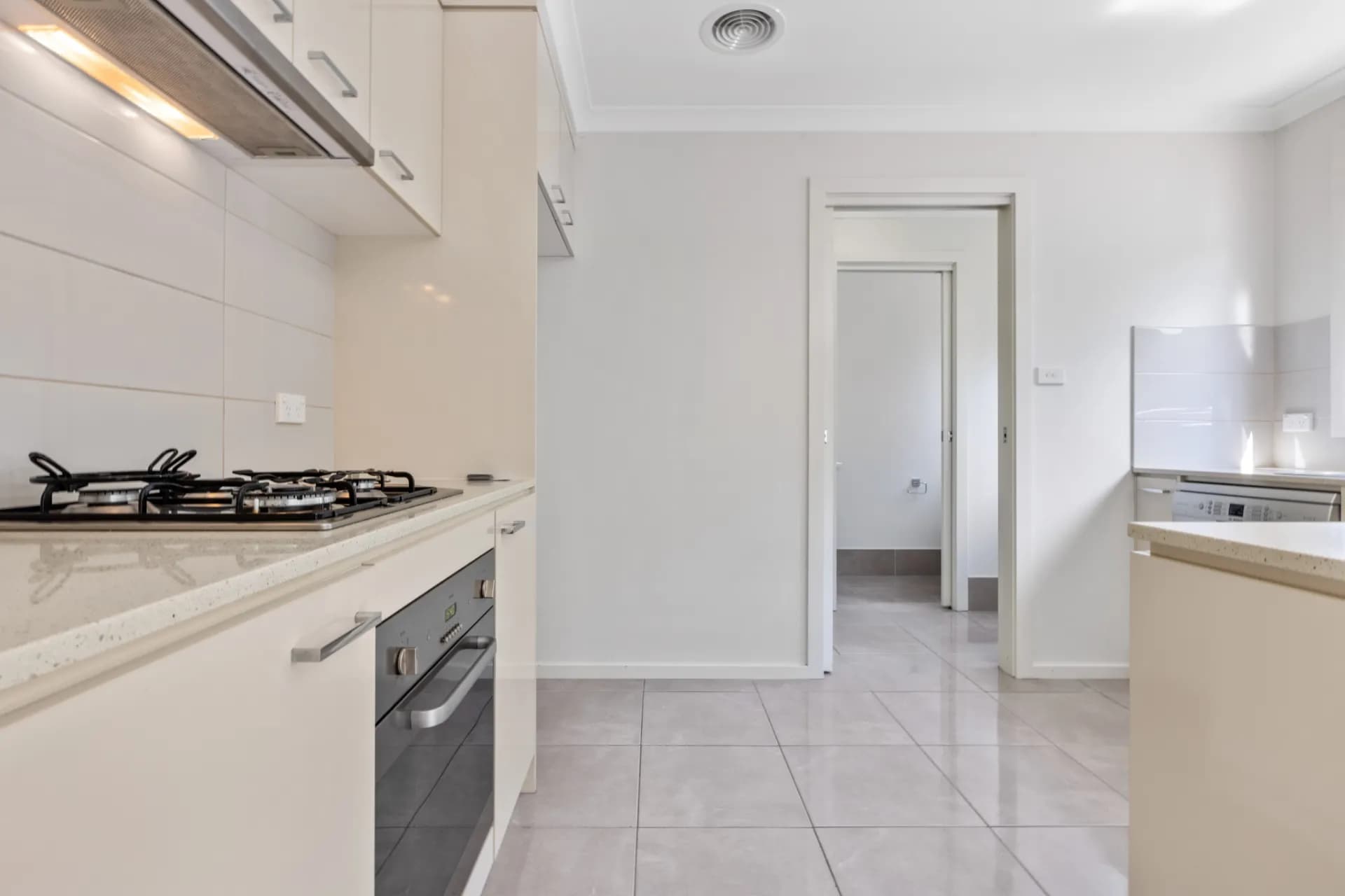 8/12 Mulloon Street, Queanbeyan., Queanbeyan - Thumbnail 7
