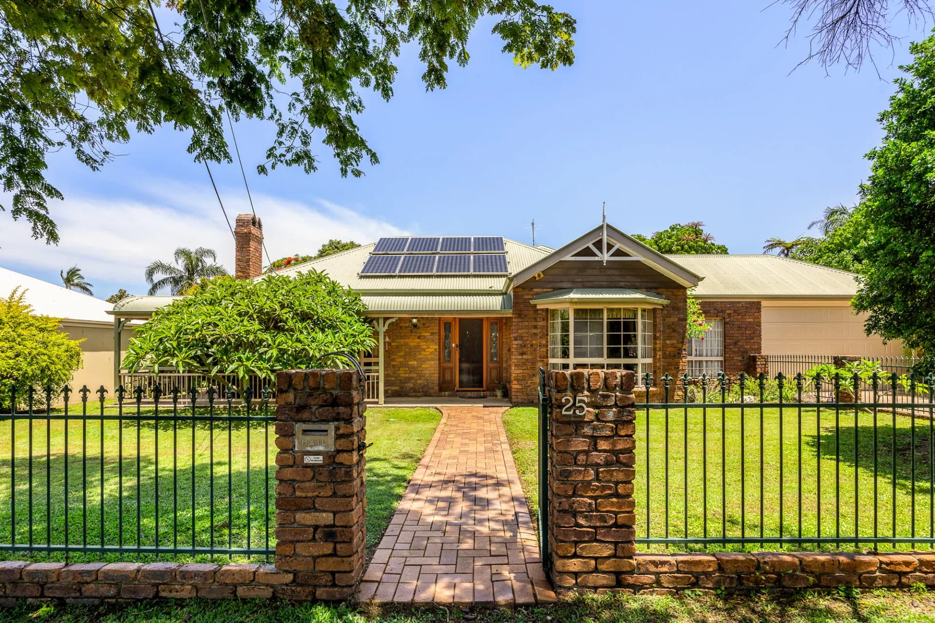 25 Bunton Street, Scarborough, QLD, Scarborough - Image 1