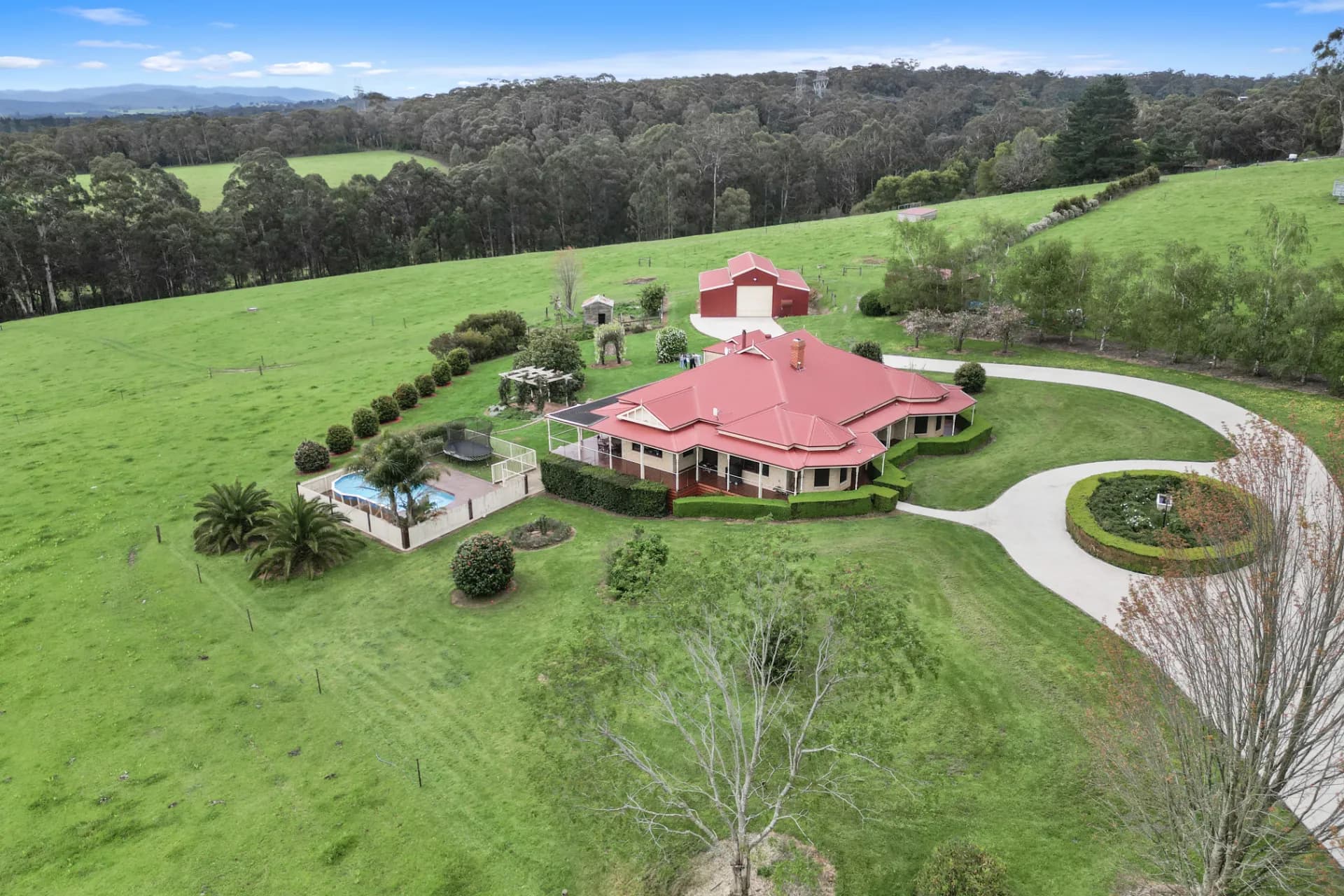 245 Old Telegraph Road East , Crossover., Crossover - Image 1