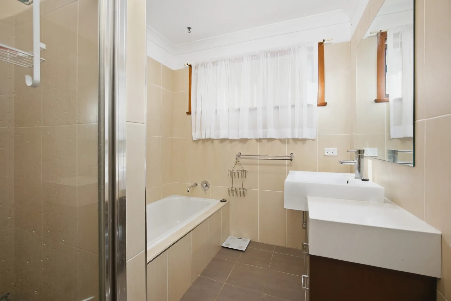 3 Raven  Place, Kooringal., Kooringal - Thumbnail 8